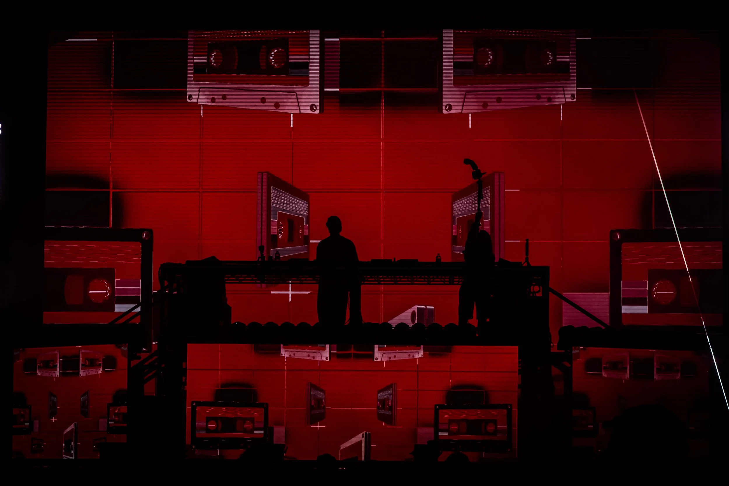Tape B_0777_70-200.jpg