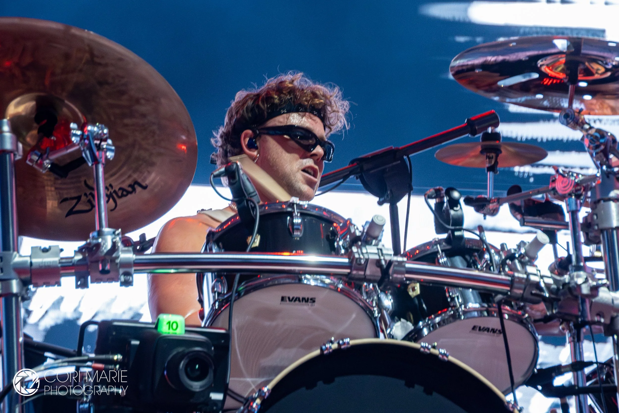 5SOS2026-27.jpg