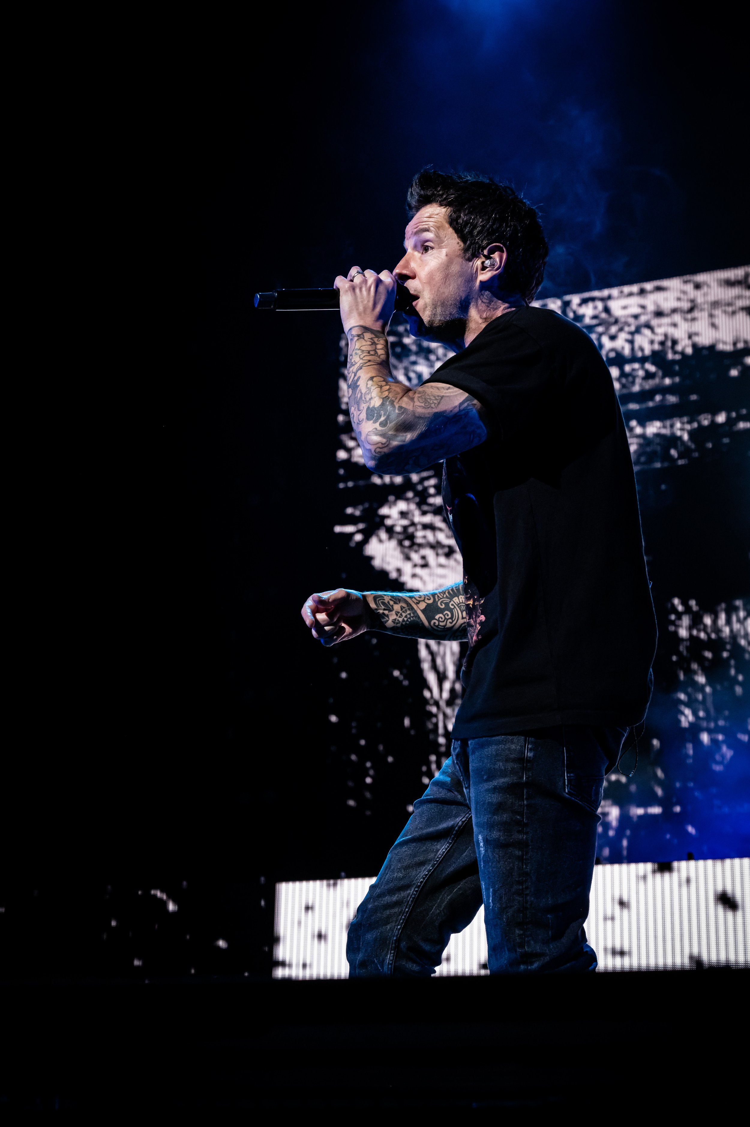 Simple Plan_0338_24-70.jpg