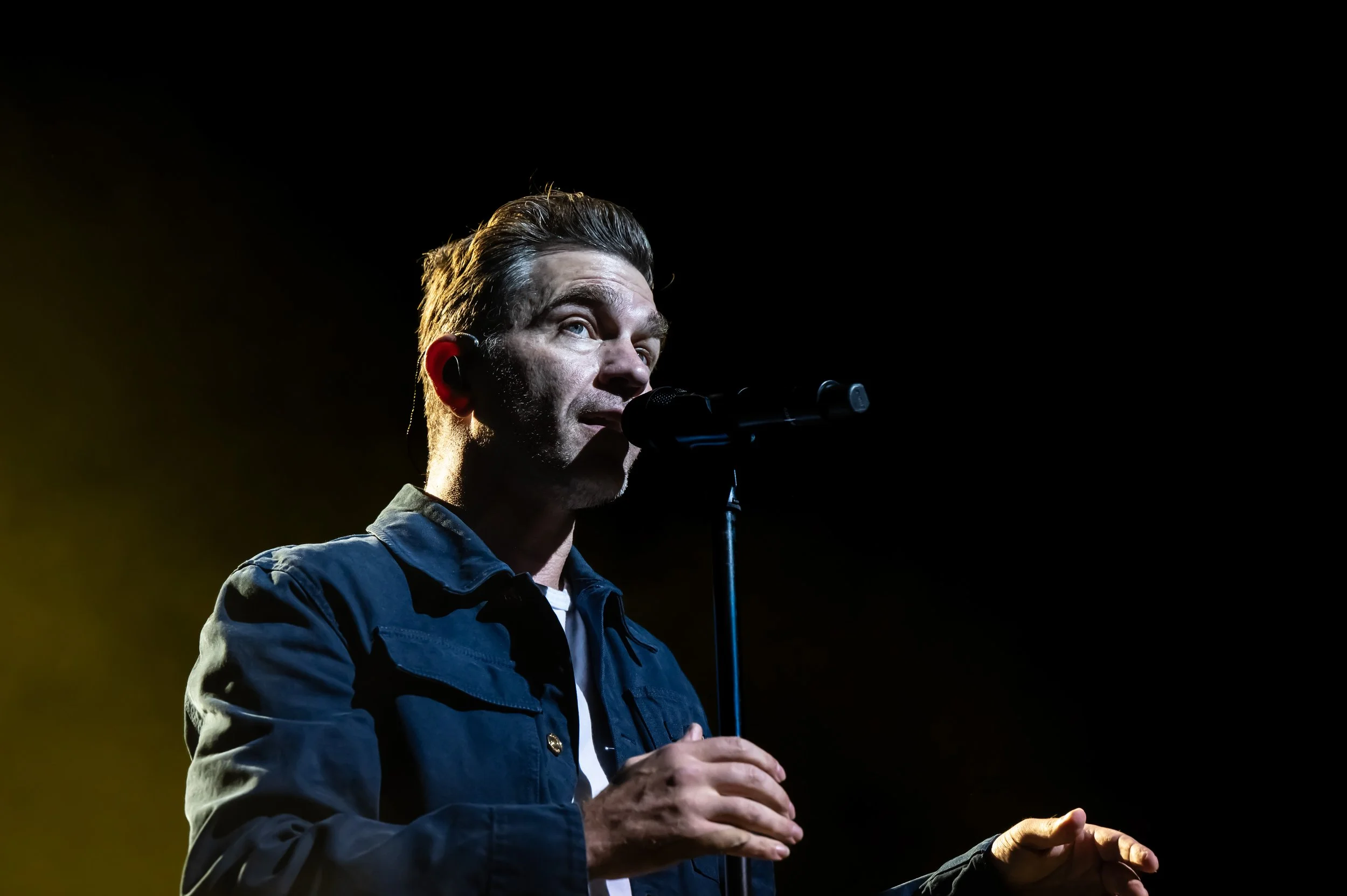 Andy Grammer_0006_70-200.jpg