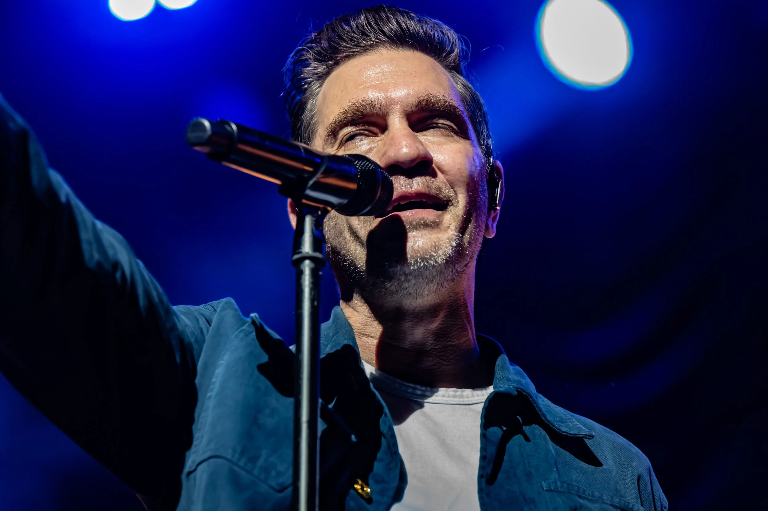 Andy Grammer_0216_70-200.jpg