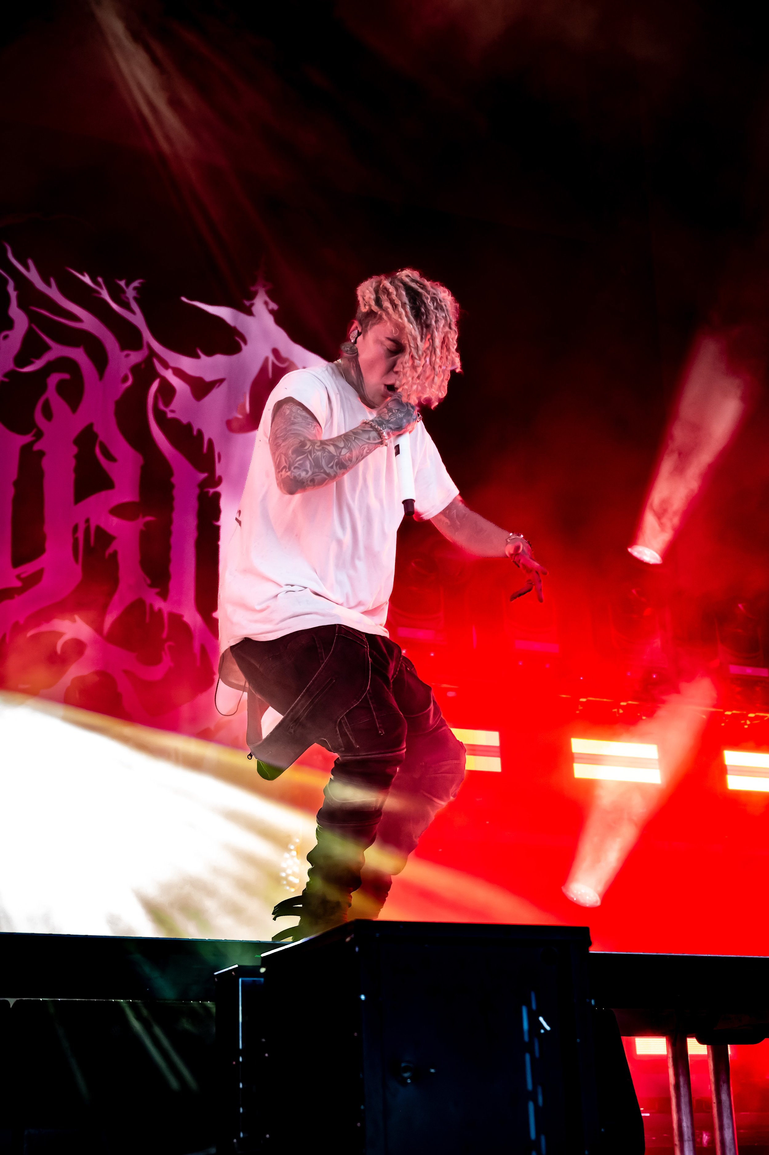 Lorna Shore_0034_24-70.jpg
