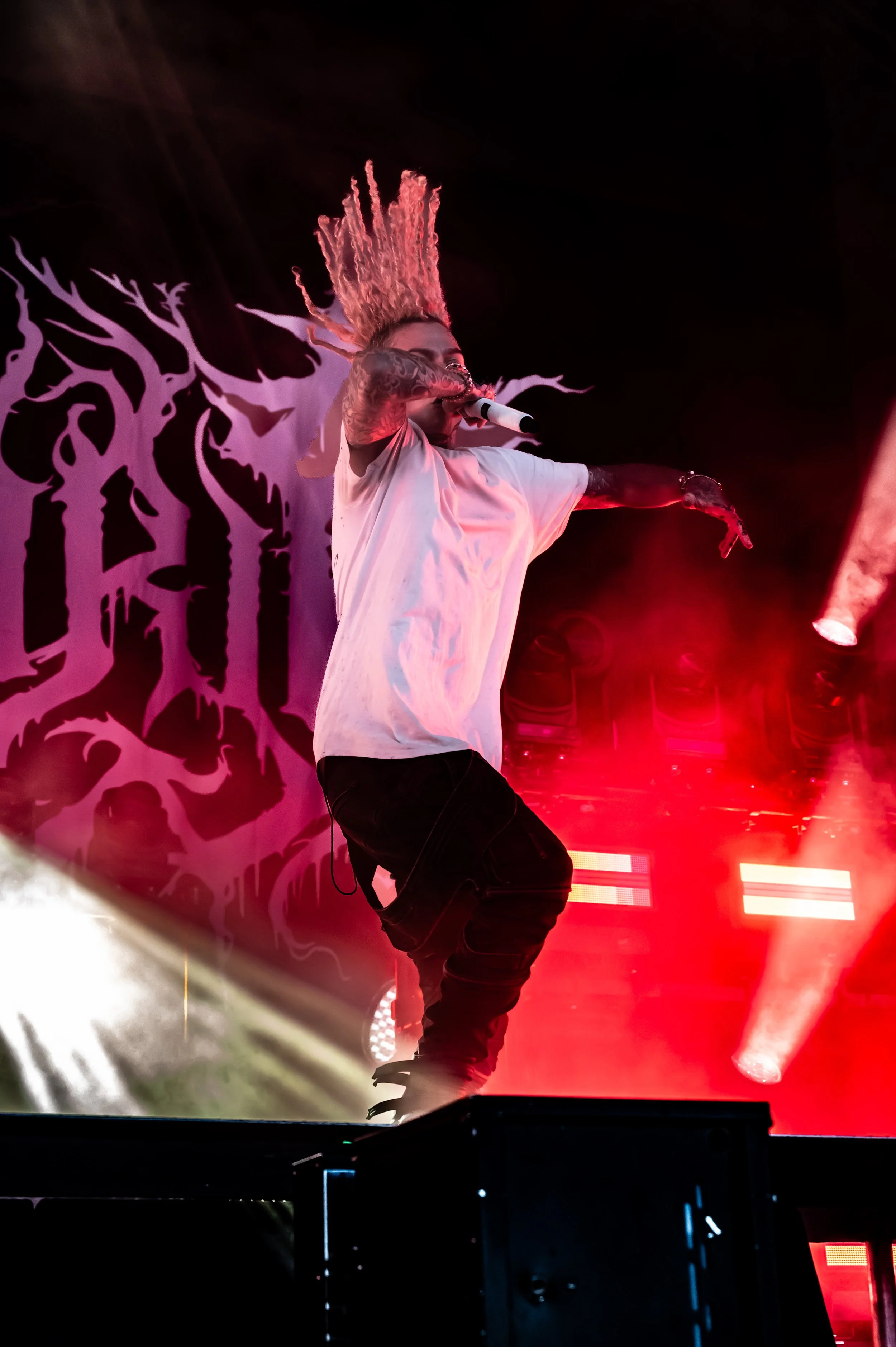Lorna Shore_0035_24-70.jpg