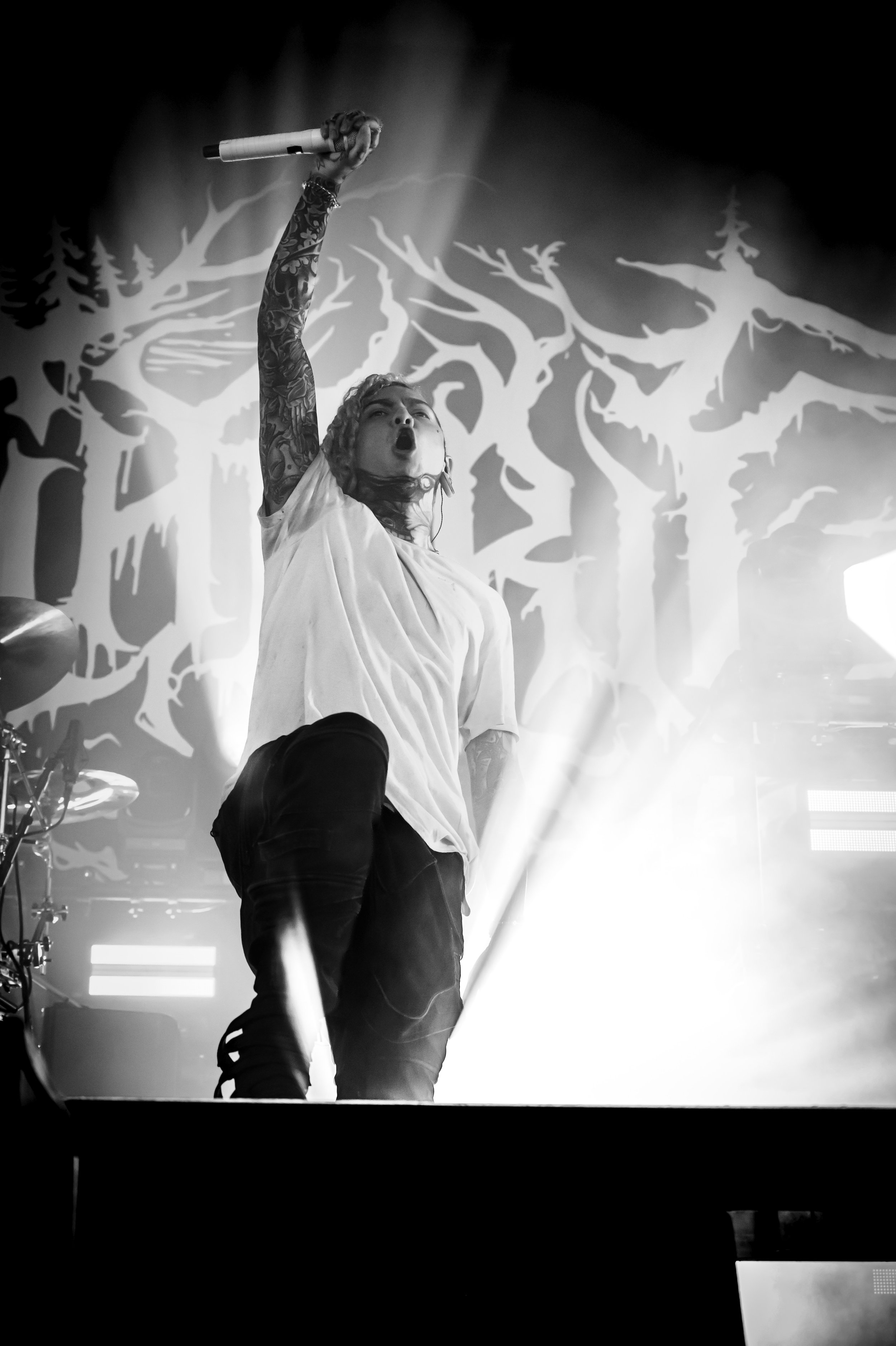 Lorna Shore_0052_24-70.jpg