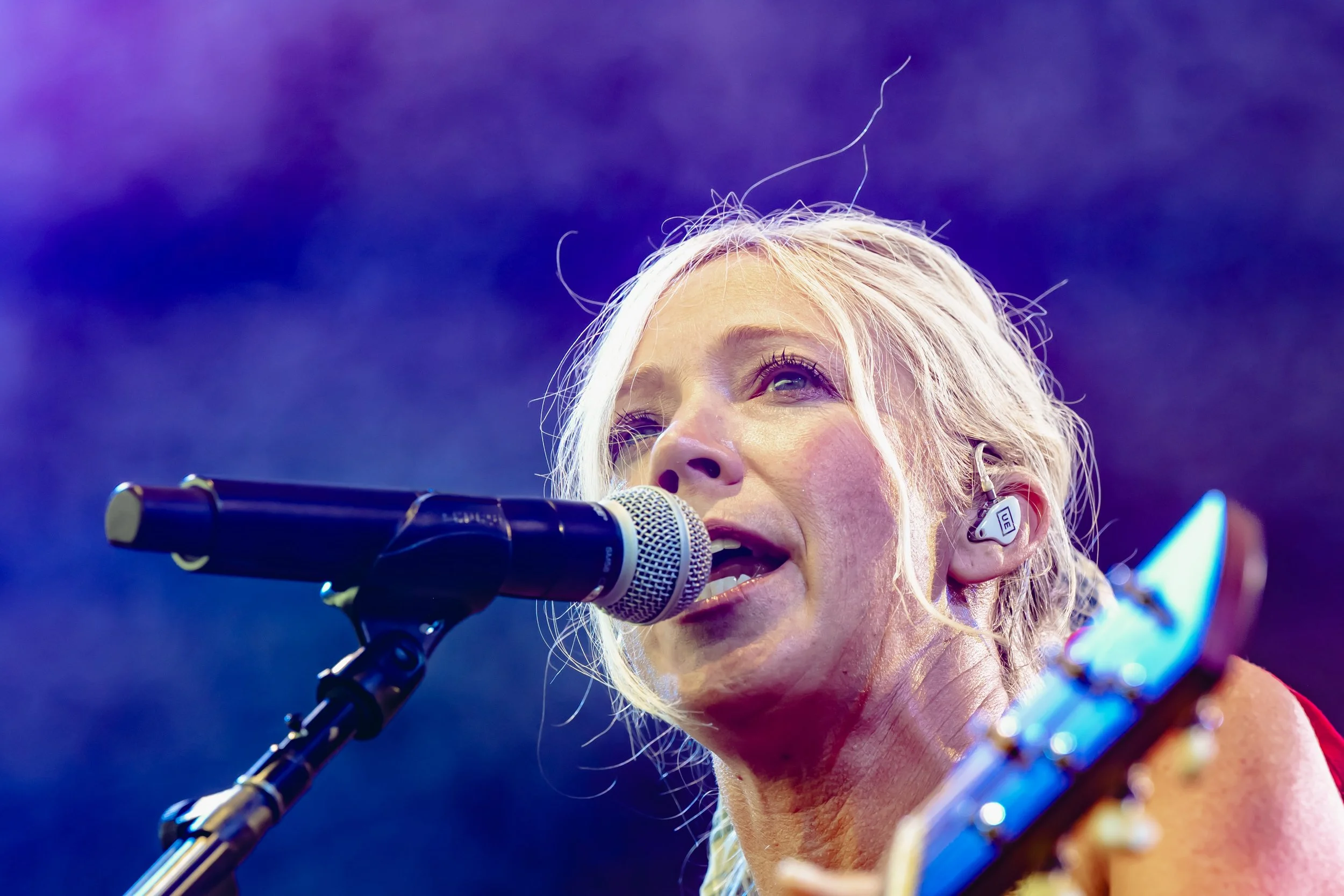 Drew & Ellie Holcomb_0145_70-200.jpg