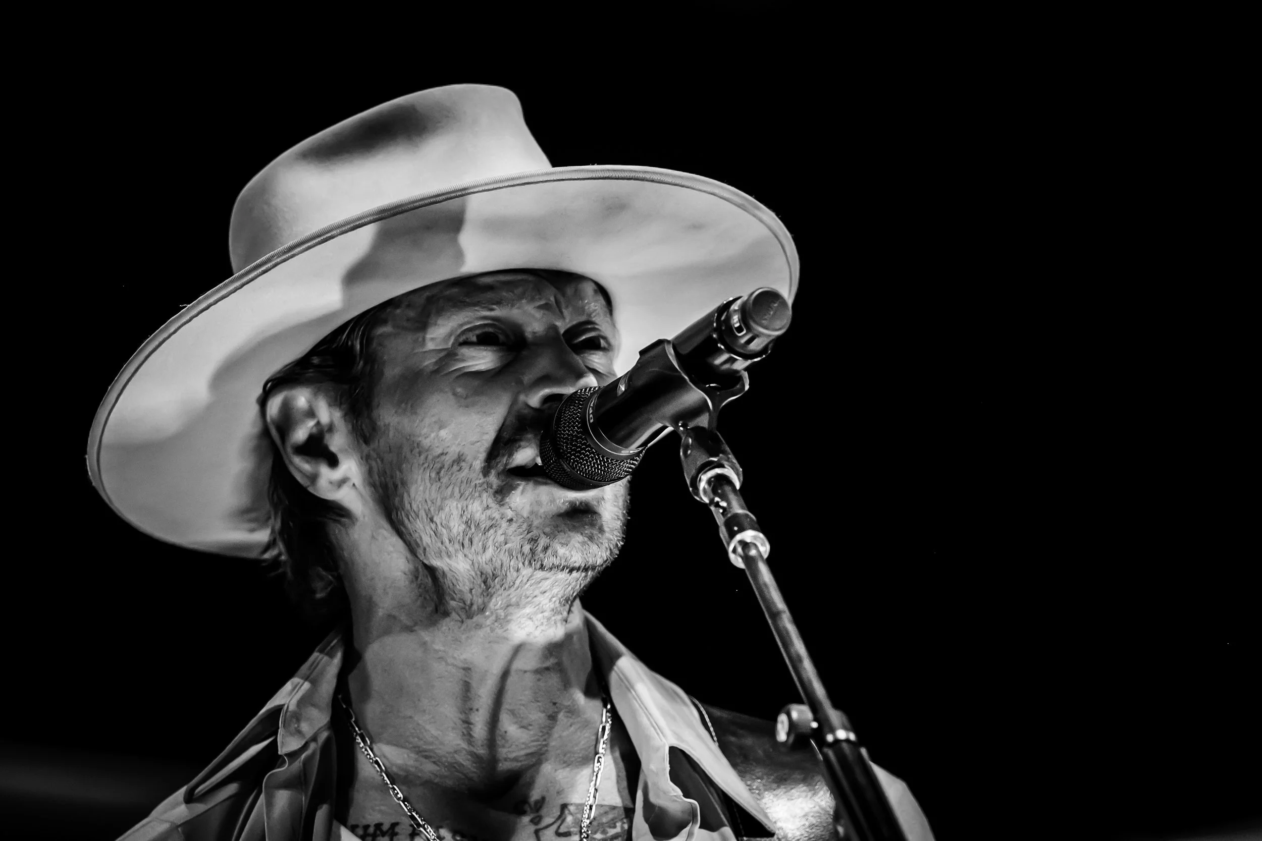 NEEDTOBREATHE_0392_70-200.jpg