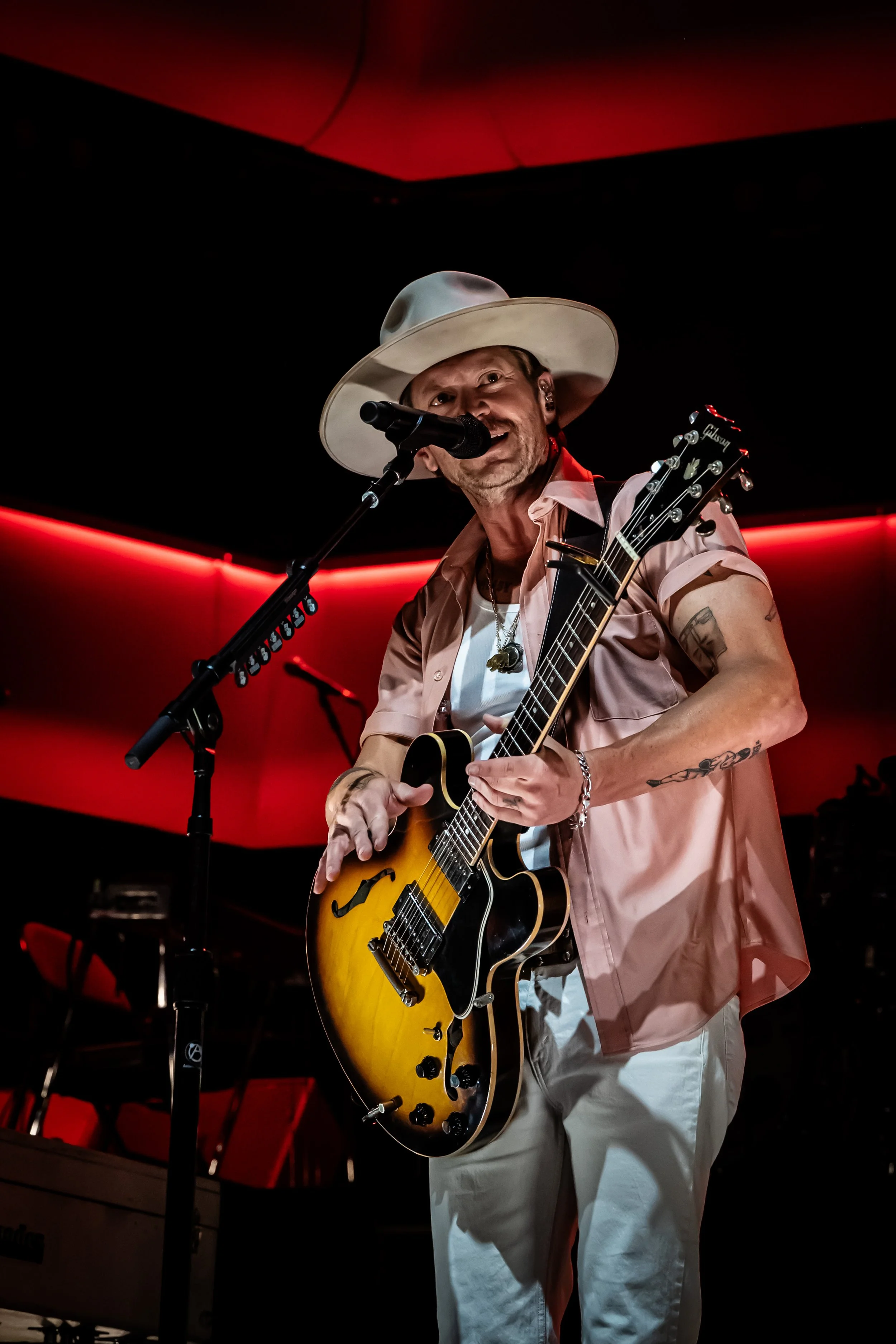 NEEDTOBREATHE_0508_70-200.jpg