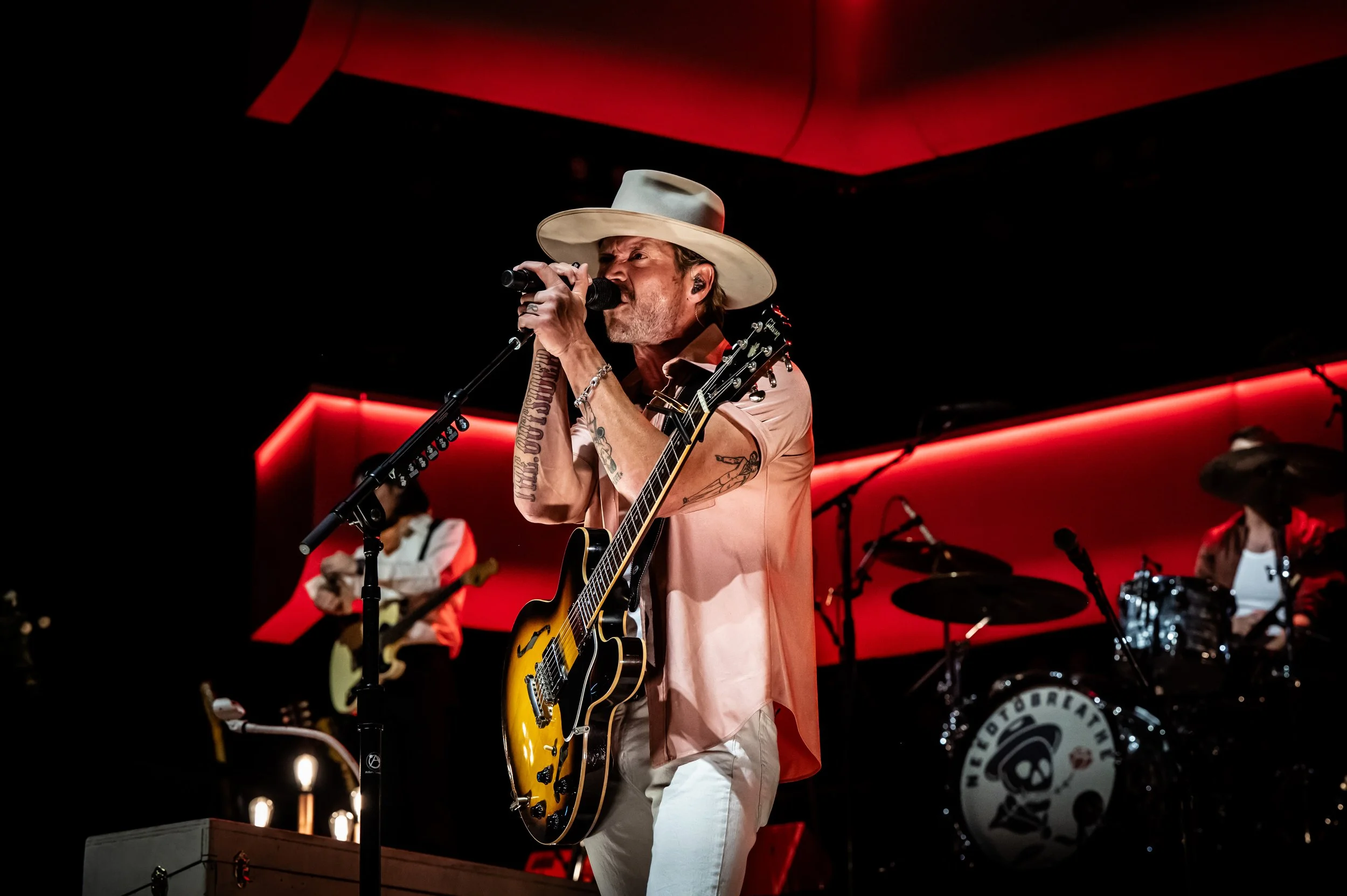 NEEDTOBREATHE_0526_70-200.jpg