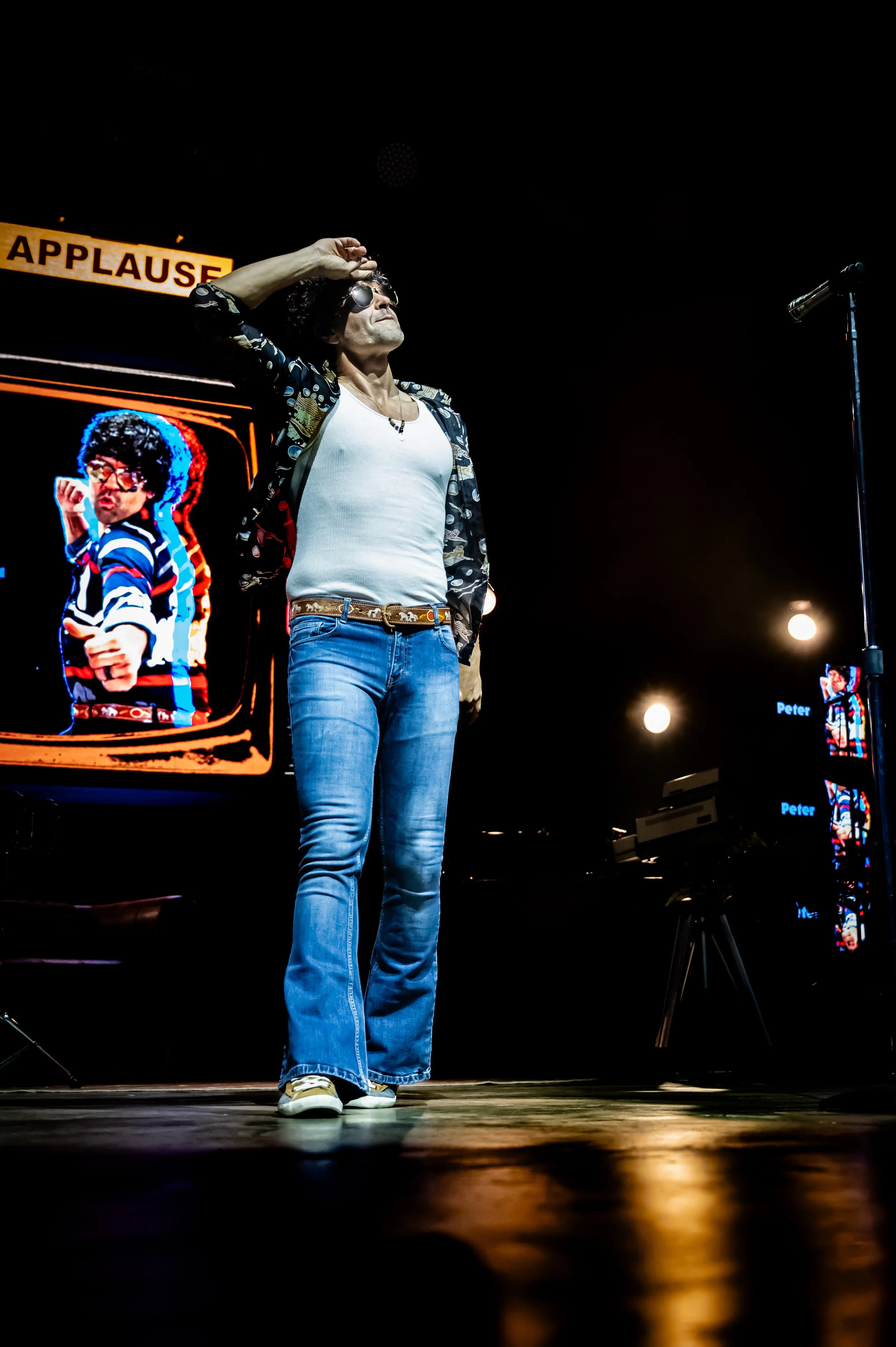 Yacht Rock Revue_0026_24-70.jpg