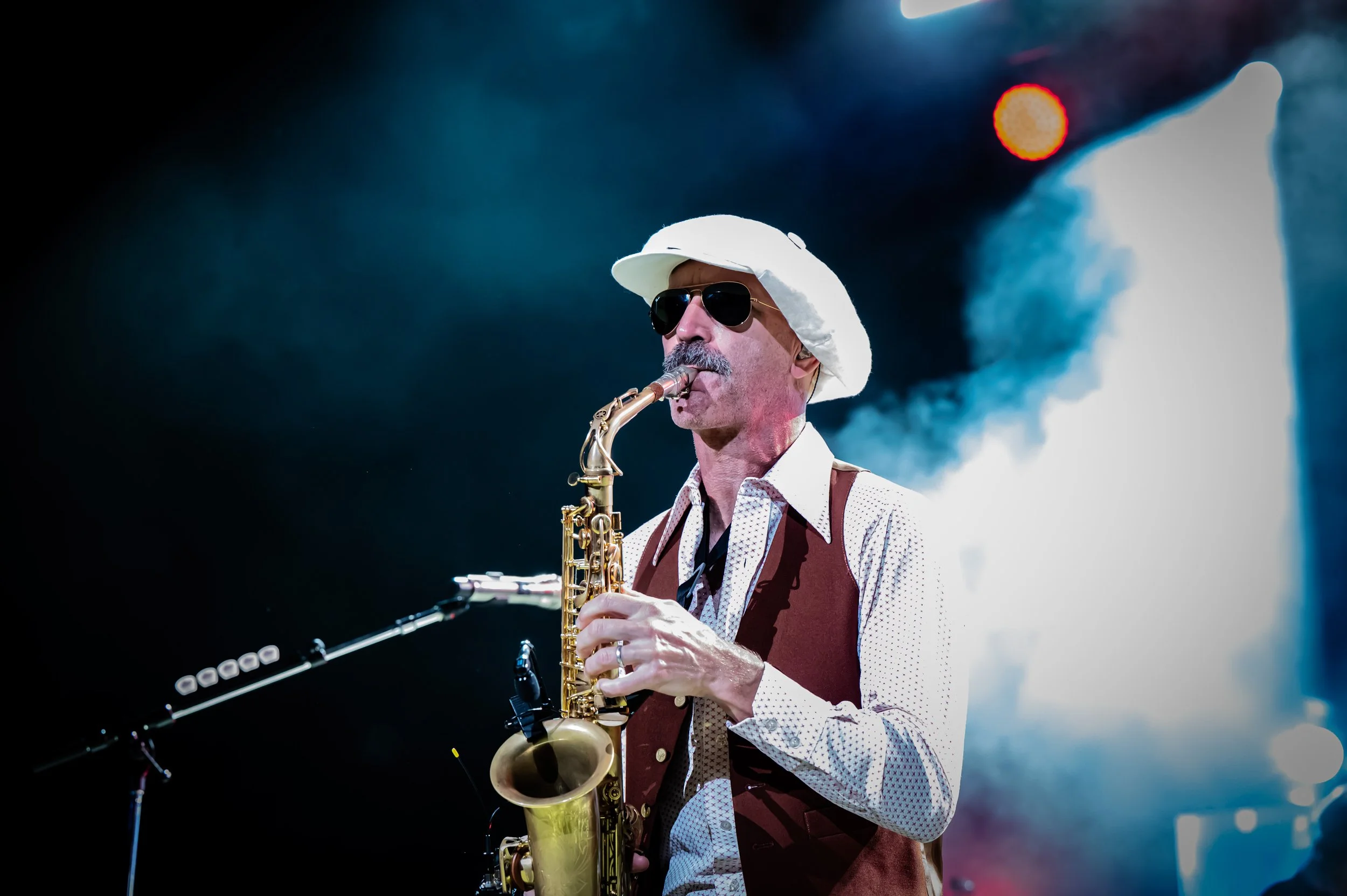 Yacht Rock Revue_0147_70-200.jpg