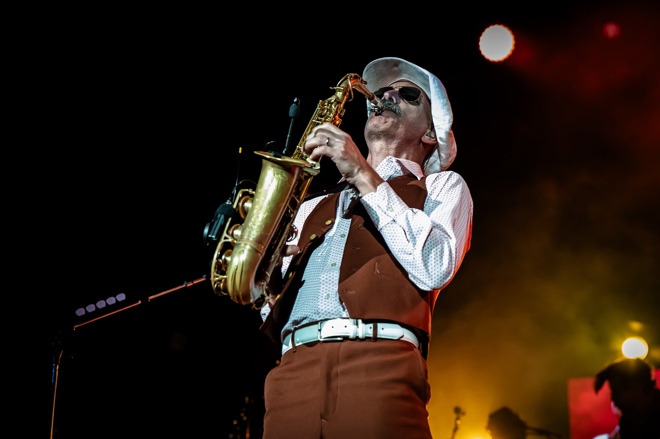 Yacht Rock Revue_0151_70-200.jpg