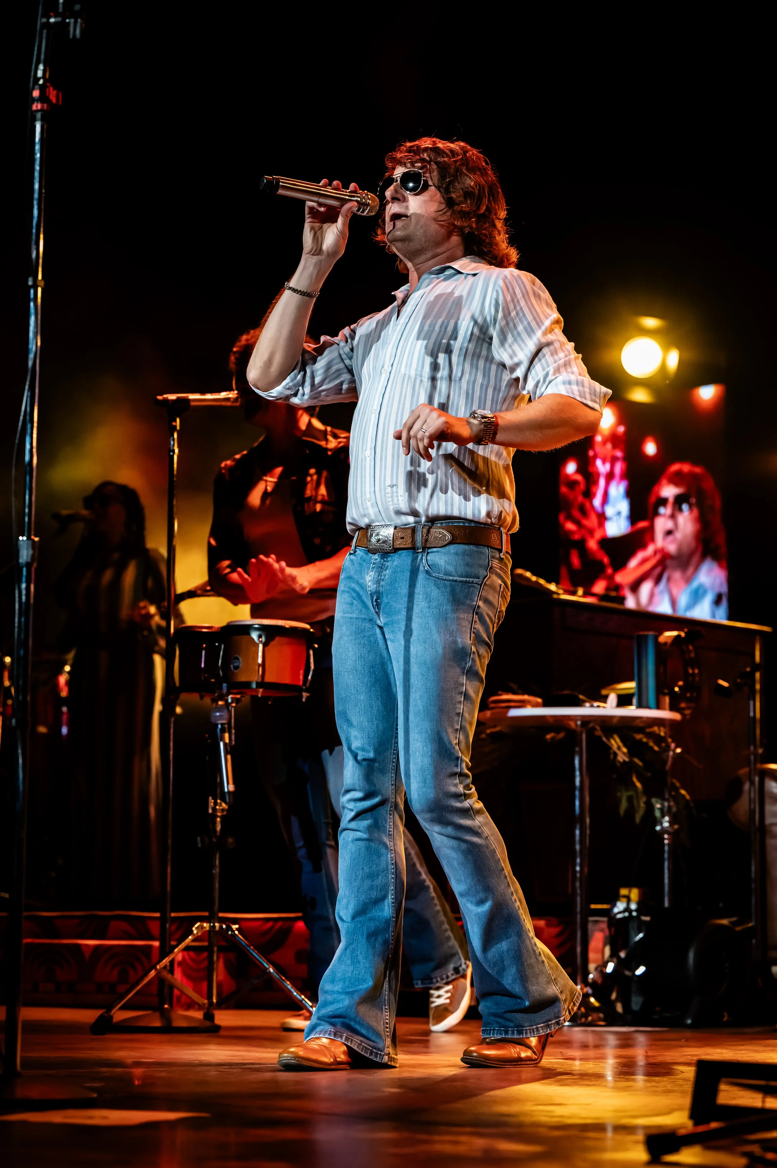 Yacht Rock Revue_0166_70-200.jpg