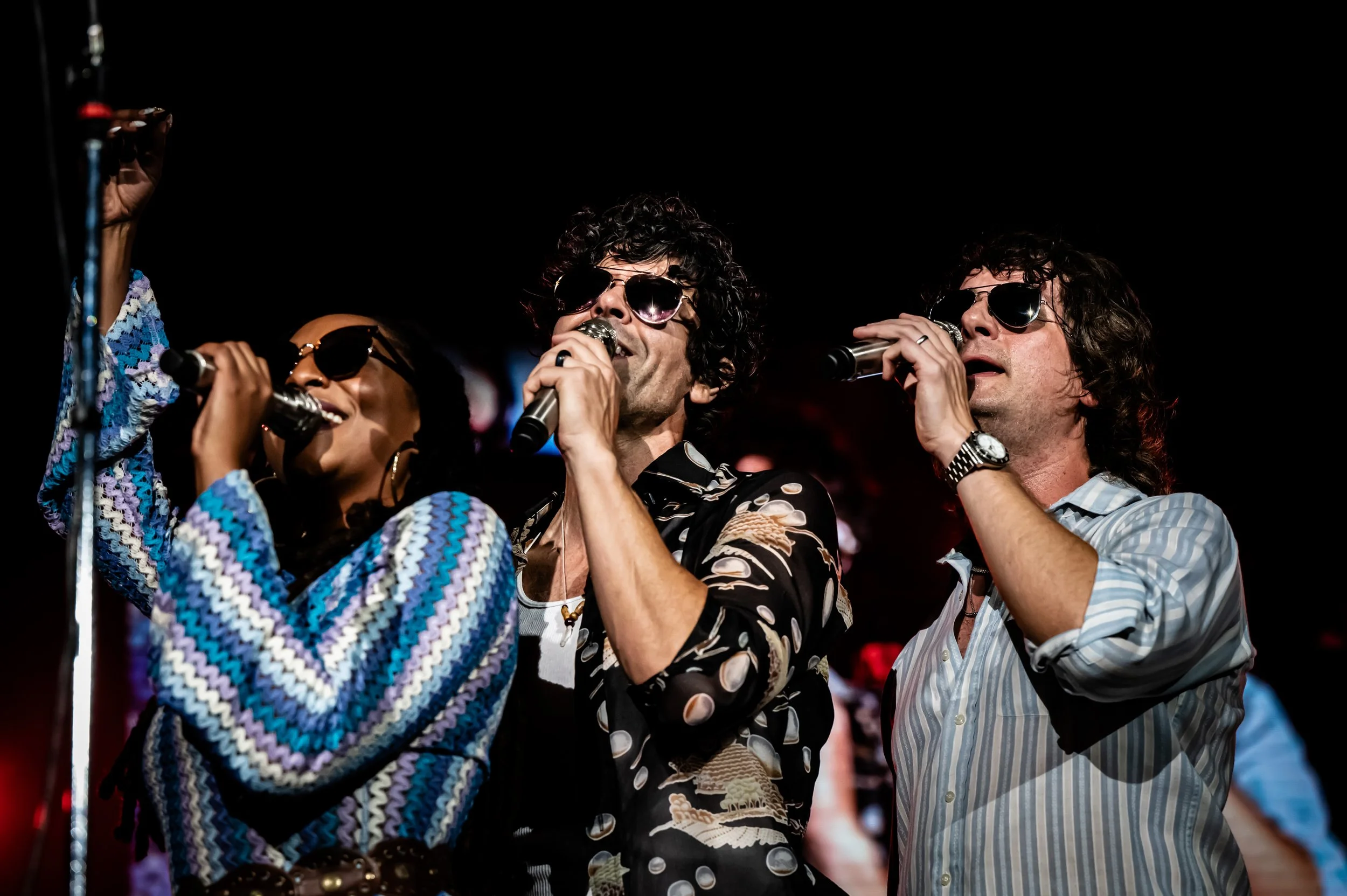 Yacht Rock Revue_0173_70-200.jpg