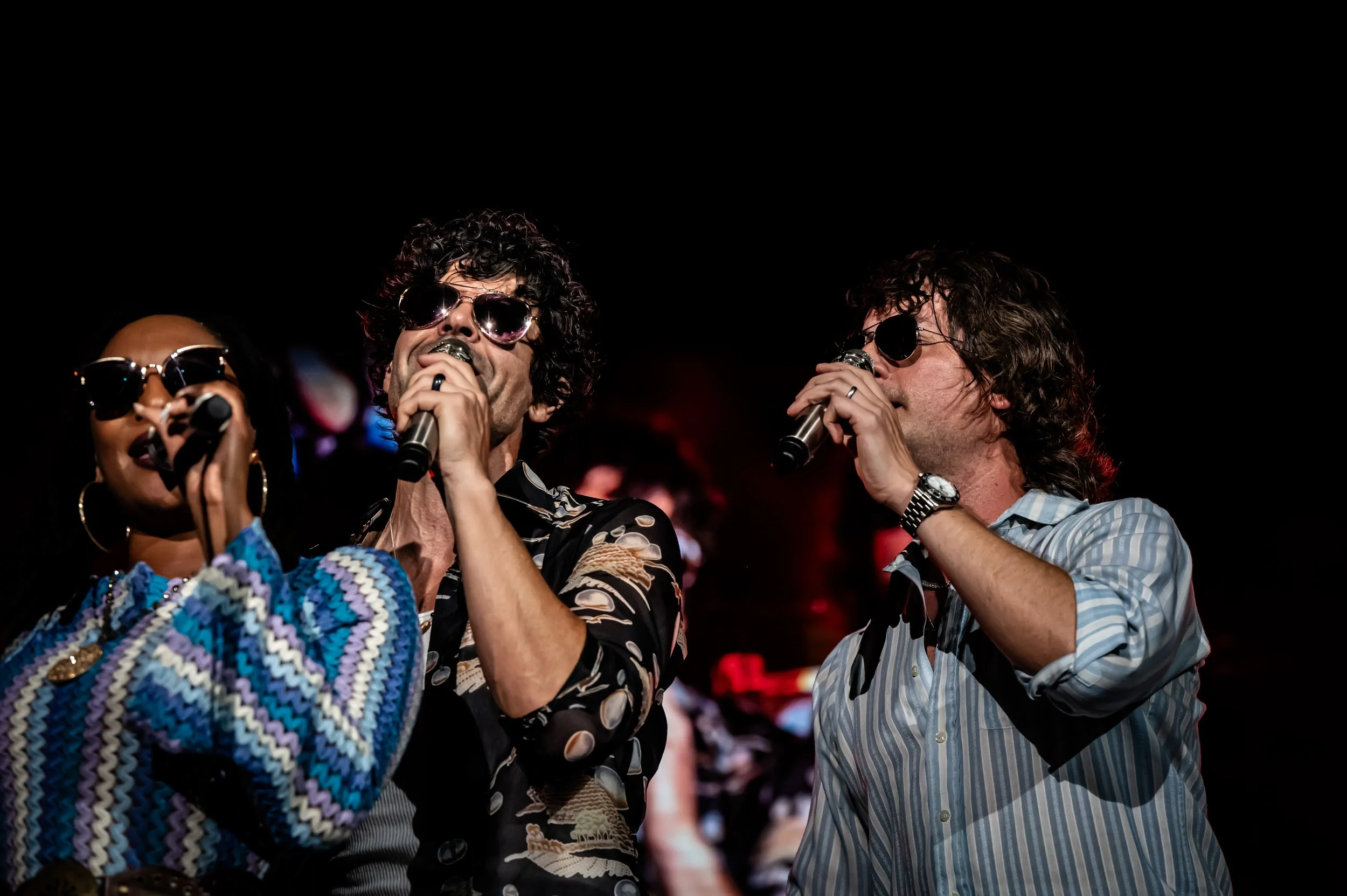 Yacht Rock Revue_0176_70-200.jpg