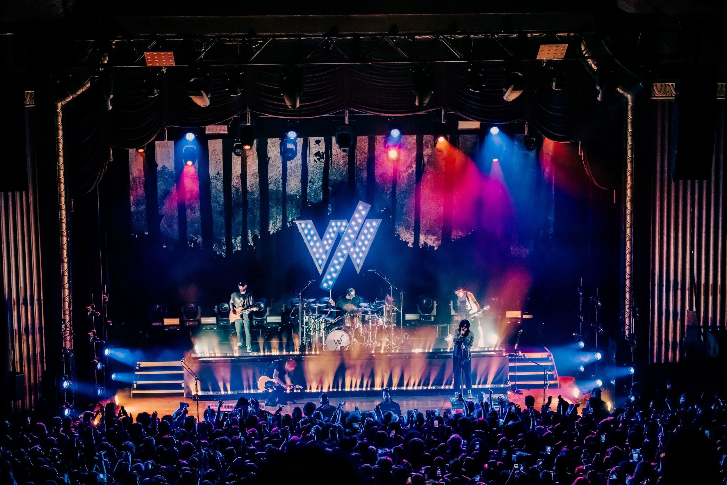 Sleeping With Sirens_2602_24-70.jpg