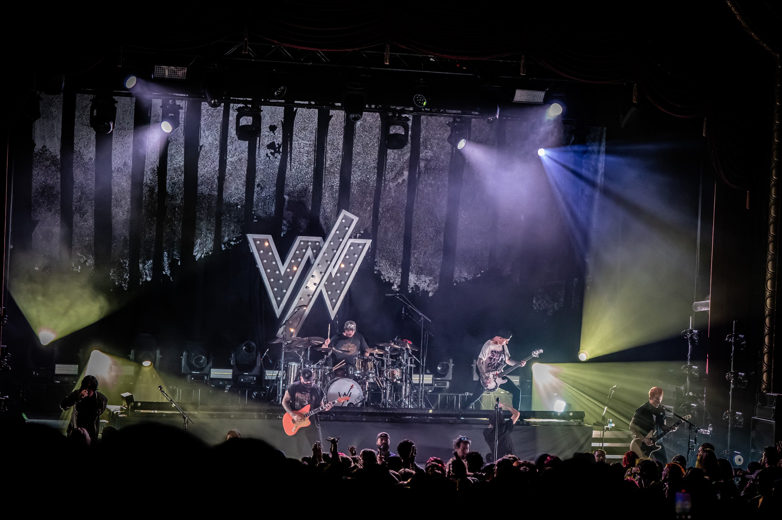 Sleeping With Sirens_2904_70-200.jpg