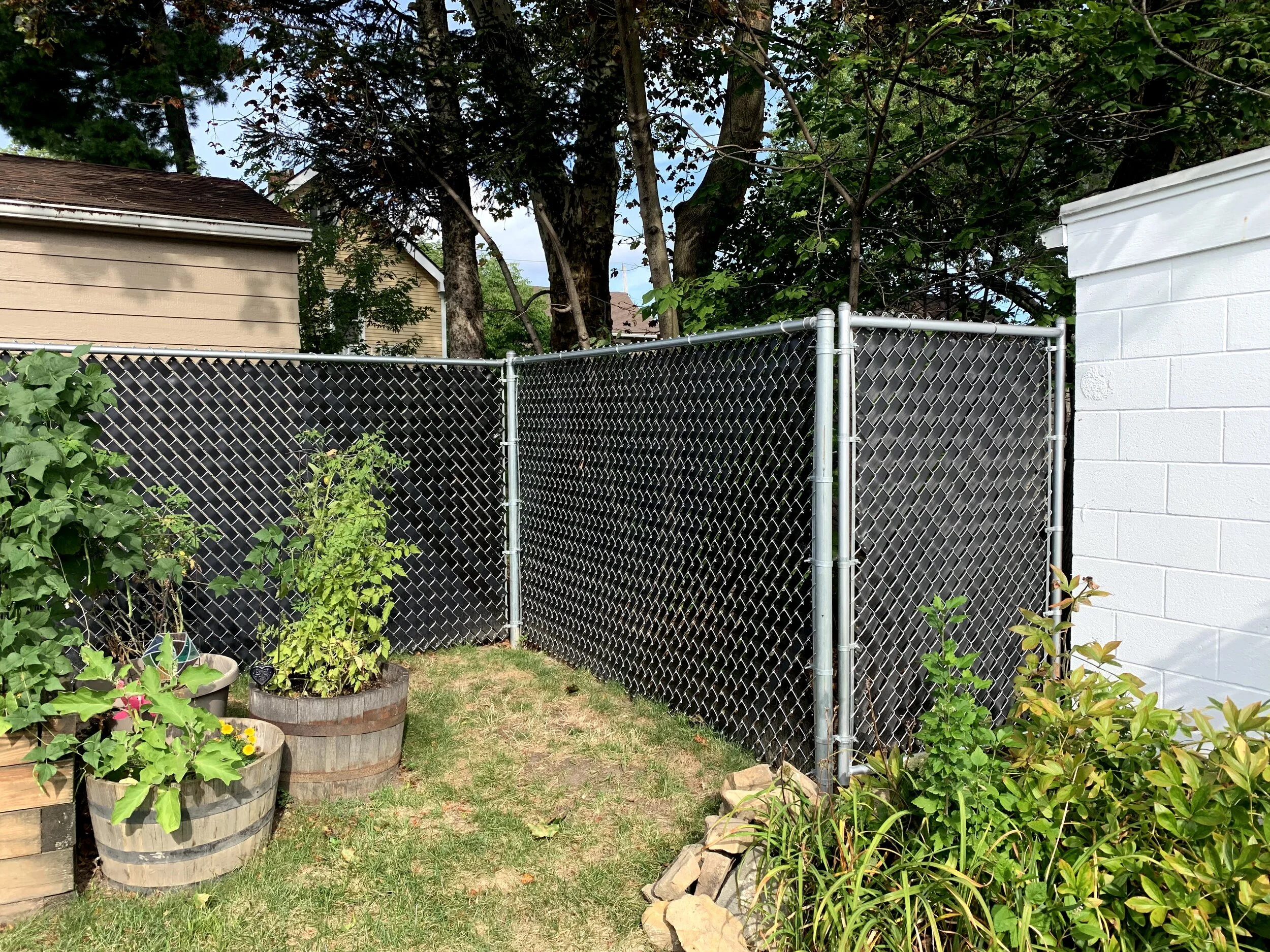 CHAIN LINK — Fence Connection