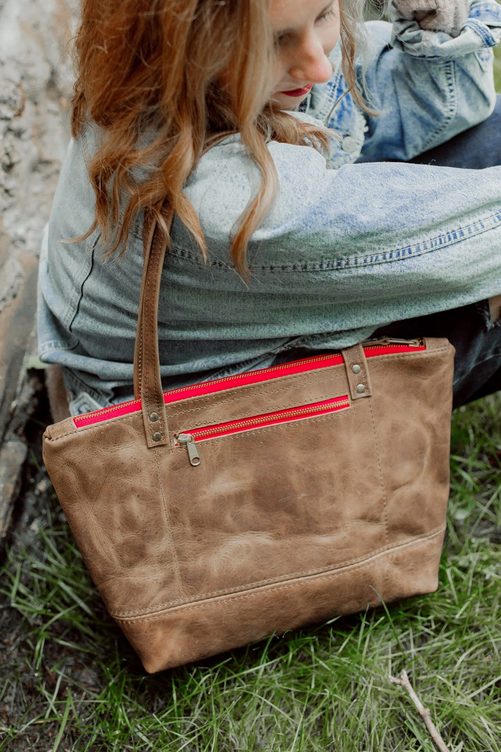 69049A09-DE8F-4425-B2C9-5964BCAF8A98