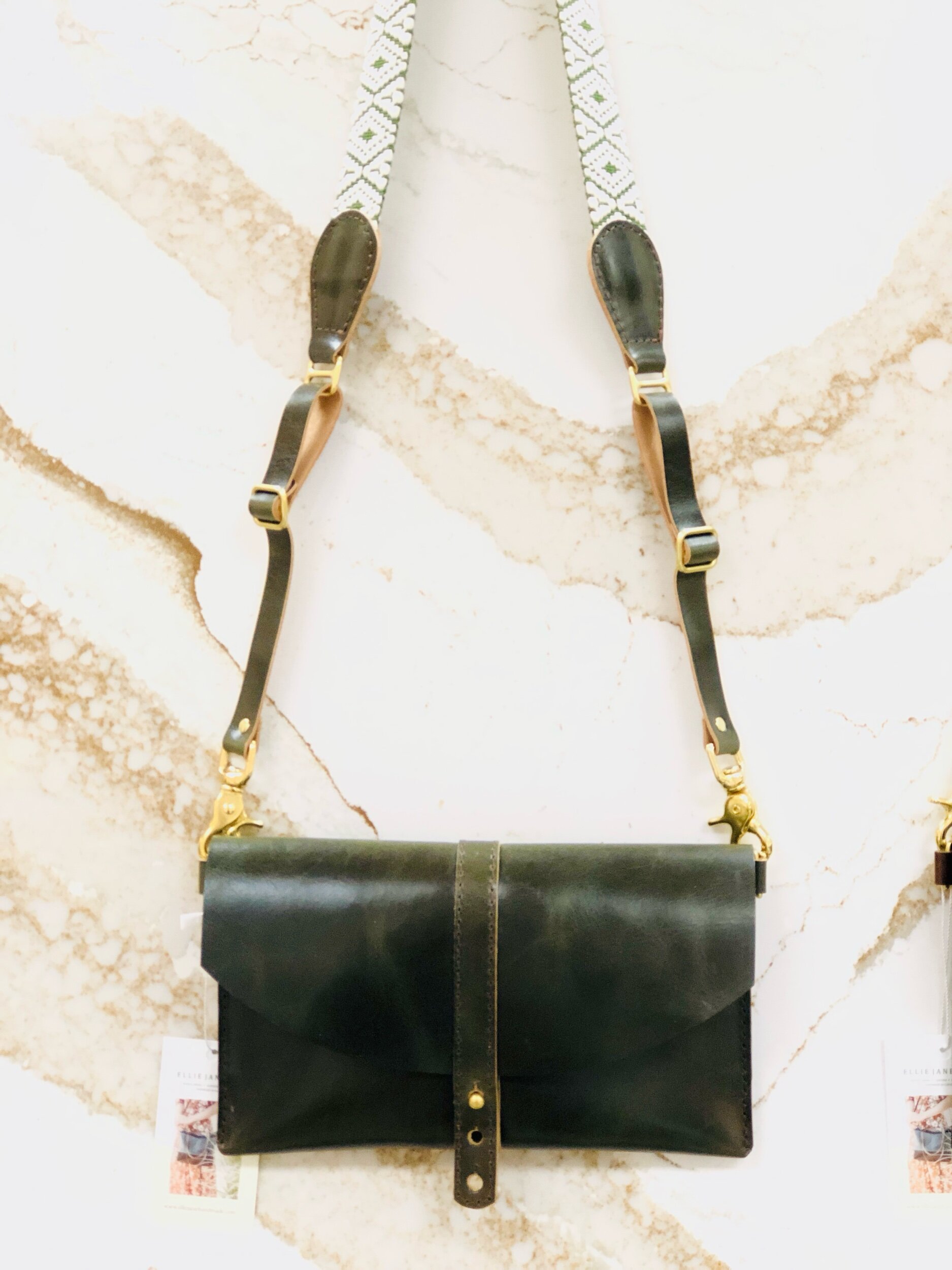 55E83E5A-446F-4620-85E4-9CC0905C1776