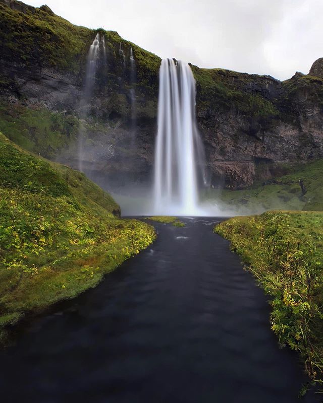 Blessings
.
.
.
.
.

#shotoniphone #sandmarc #guidetoiceland #everydayiceland #mustdotravels  #instanaturelover #naturelovers #landscapestyles_gf #nature_seekers #nature_shooters #landscapehunter #landscape_captures #naturephotography #naturegram #be