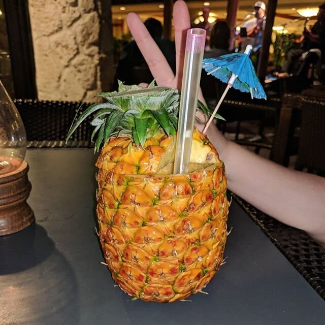 Contrary to popular belief, not everyone in #Hawaii sits around and drinks fruity drinks out of a pineapple! It's definitely more of a tourist thing 🍍
***
That being said, yes, pineapple does feature heavily in cocktail recipes from the #Hawaiian Is