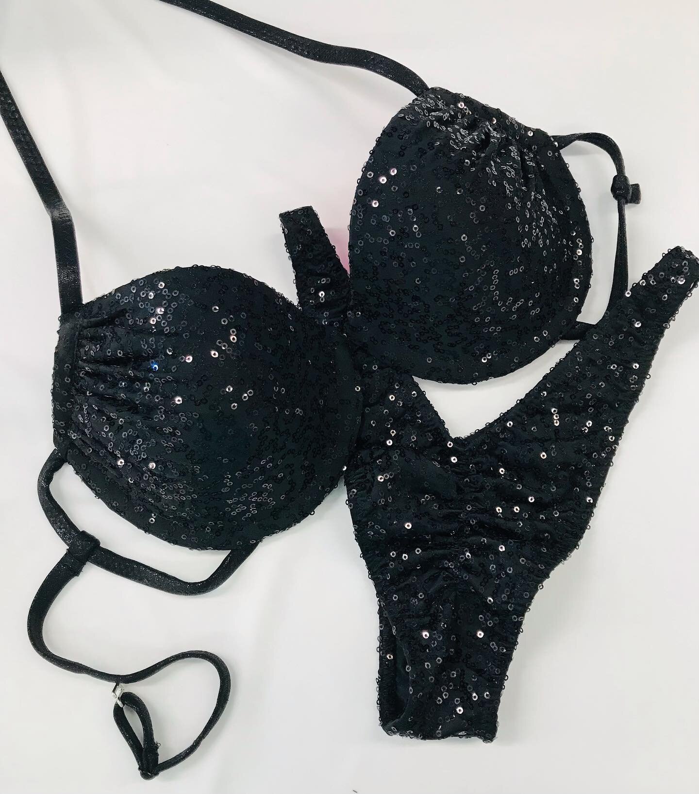 SEQUIN WELLNESS BIKINI style now available in 8 colours. Swipe to see all the colors available. Crystals can be added if you like as well. This is a new product that will be added to the website soon. If you would like more info on a suit like this p