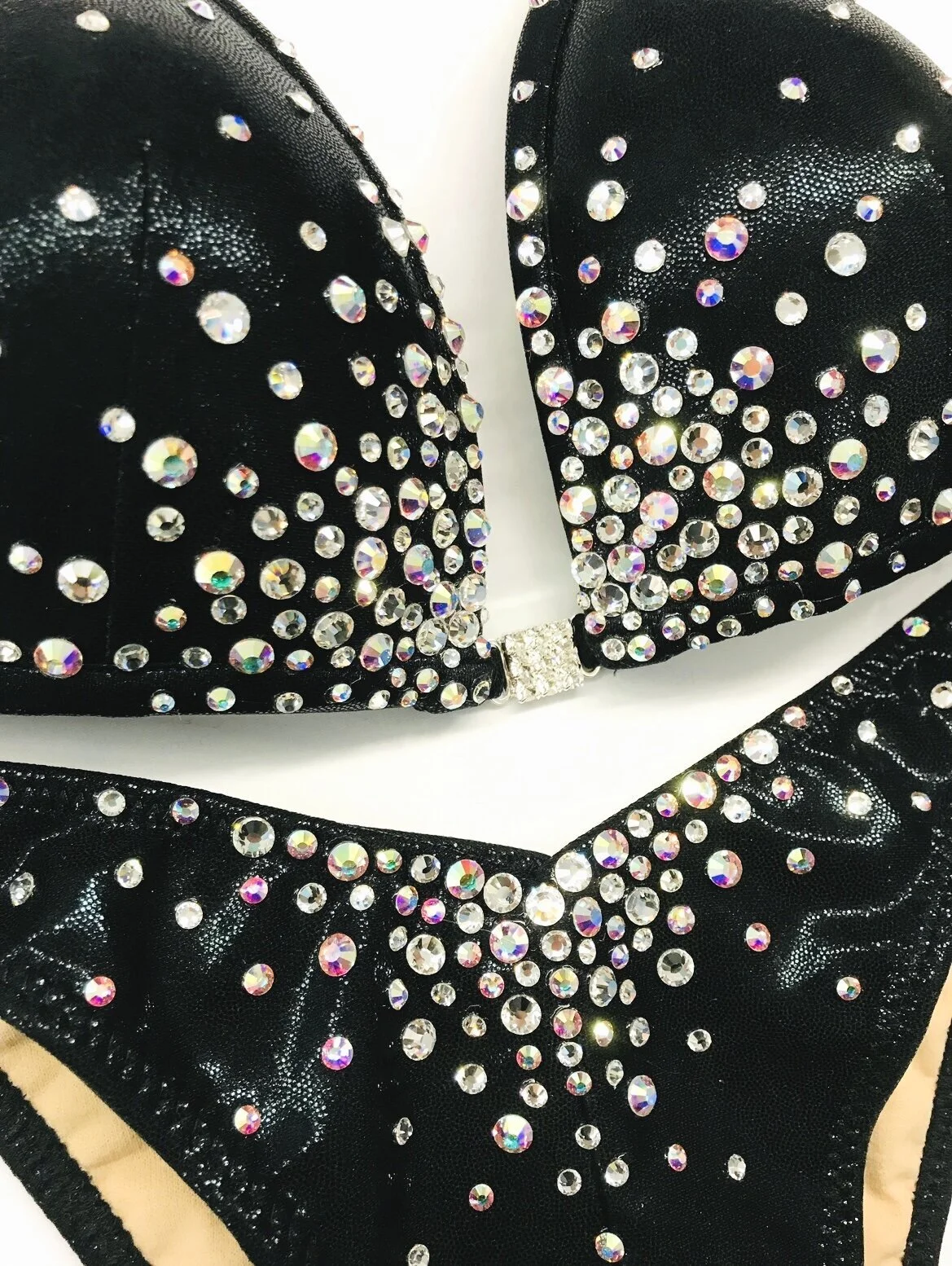 8F6C526A-9B2A-41EF-A295-9AECF90DD88B