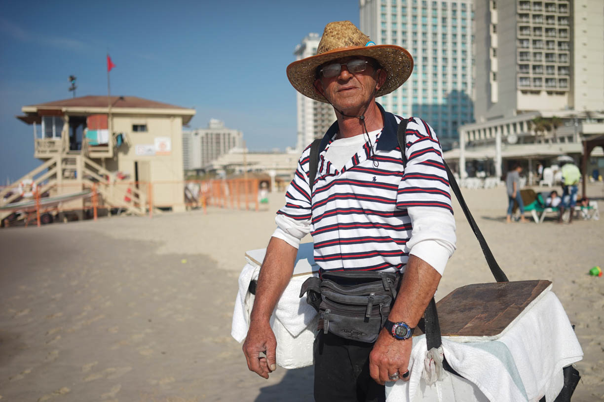 Tel Aviv beach, people in the city, ice cream vendor
