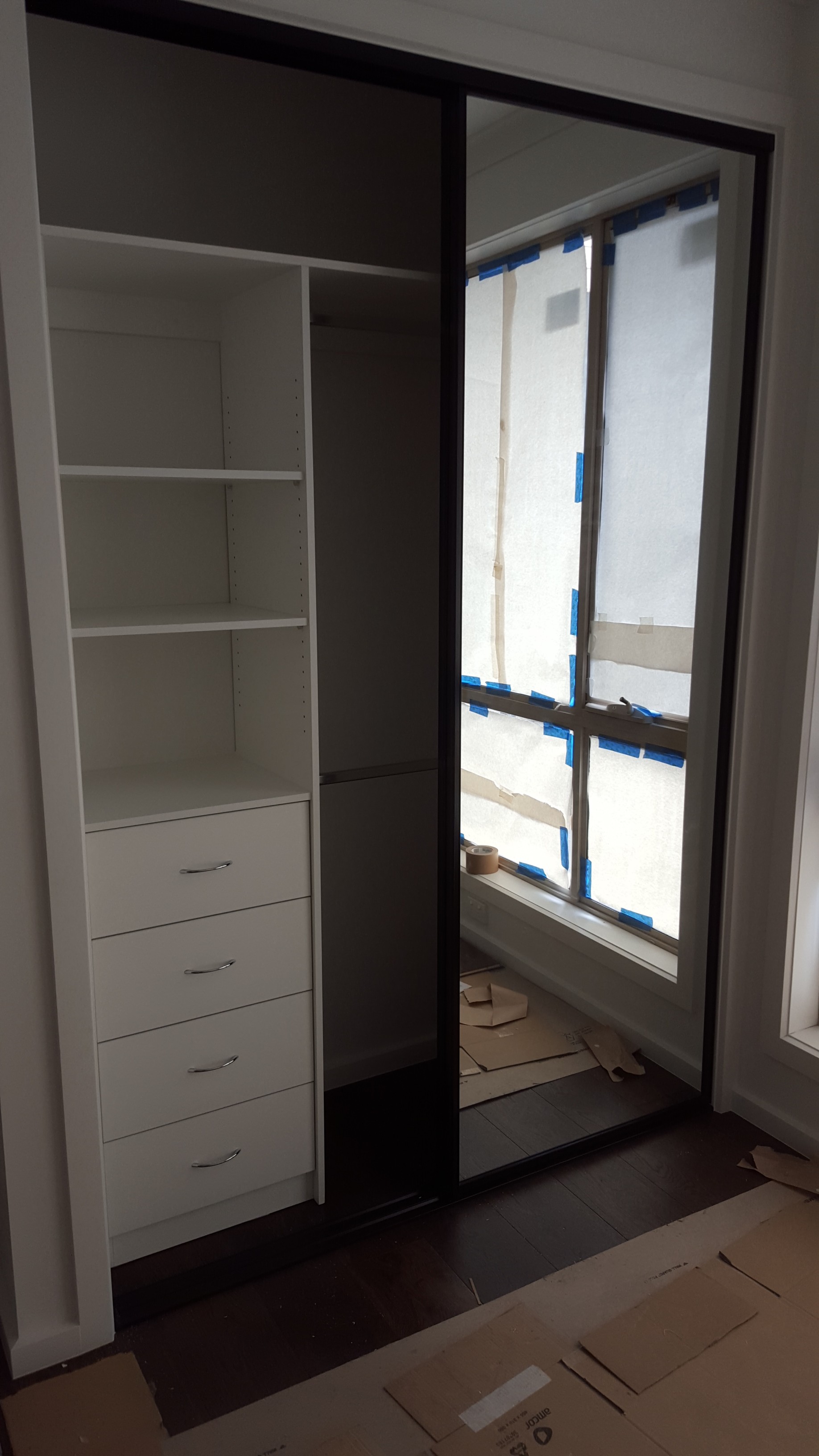 White internals - drawer unit and double hanging config.jpg
