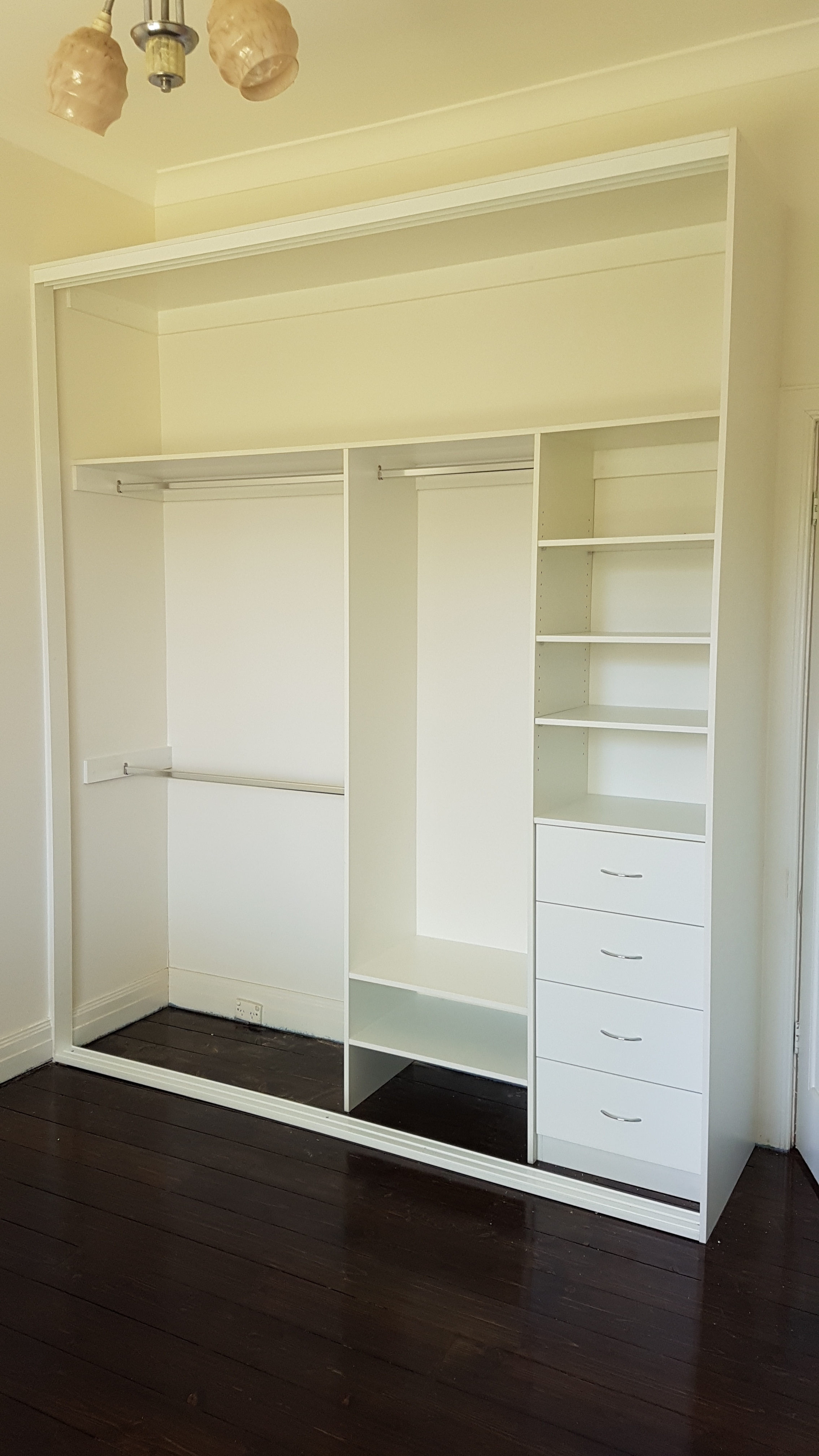 White melamine internals - drawer unit.jpg