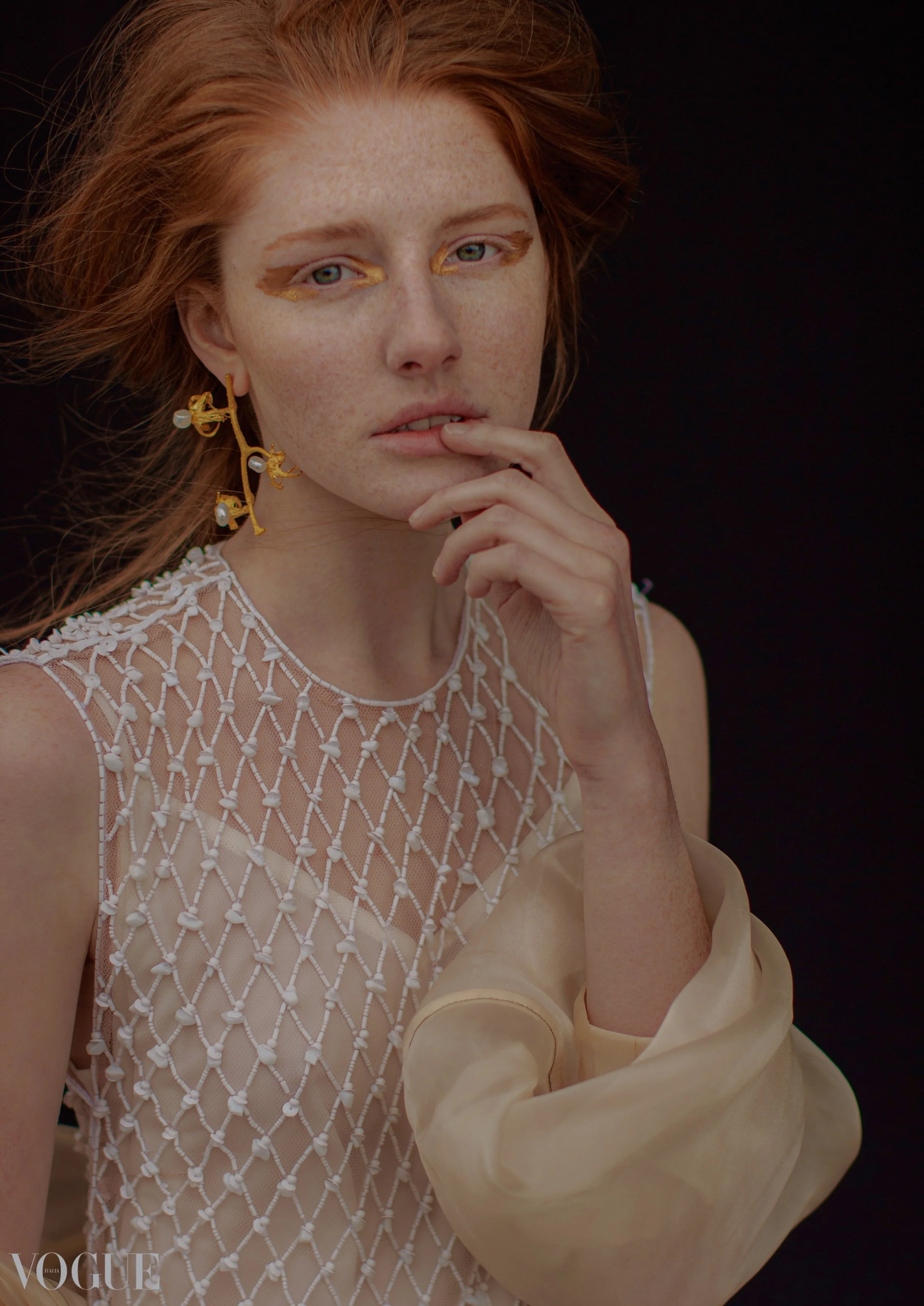the-masons_lucie_vogue-italia-5_48006438731_o.jpg