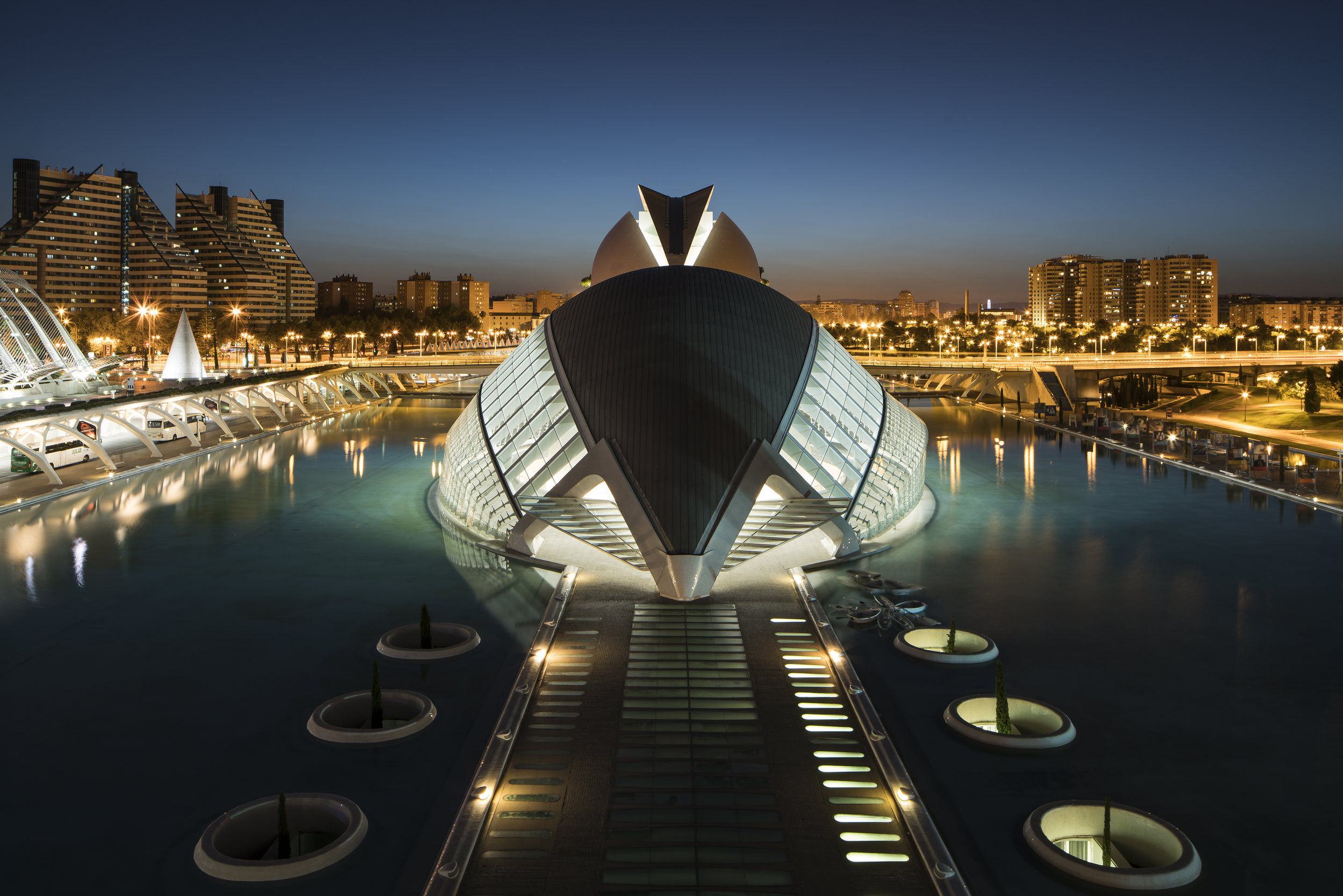 City of Arts and Sciences - Santiago Calatrava - Valencia Spain for ANWB Reiz& magazine