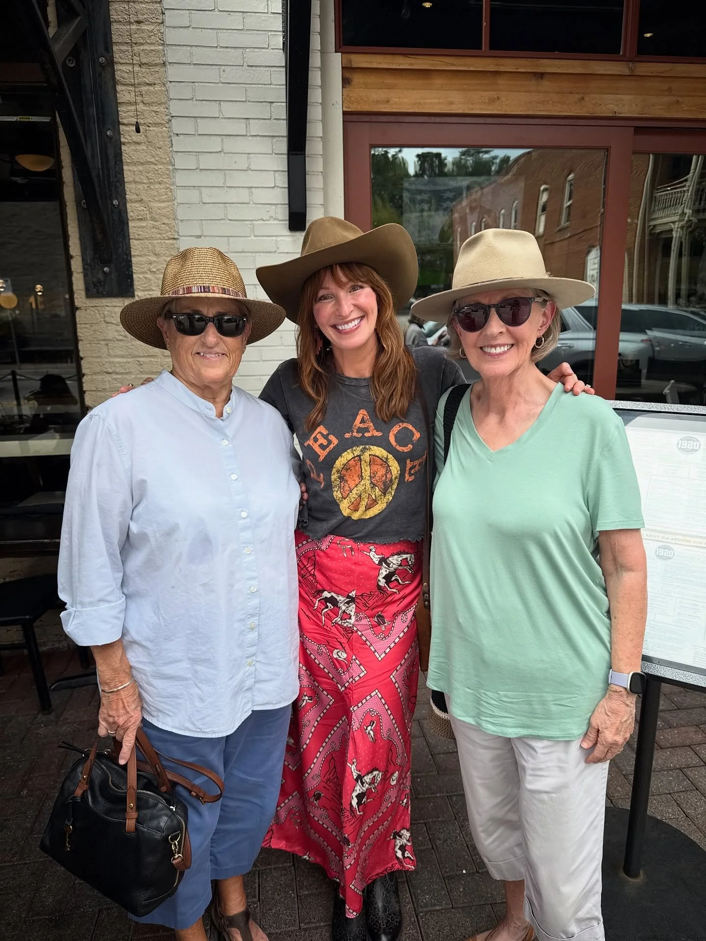 Never a dull moment with these two! 🤠 Missed you @msteed12 💕