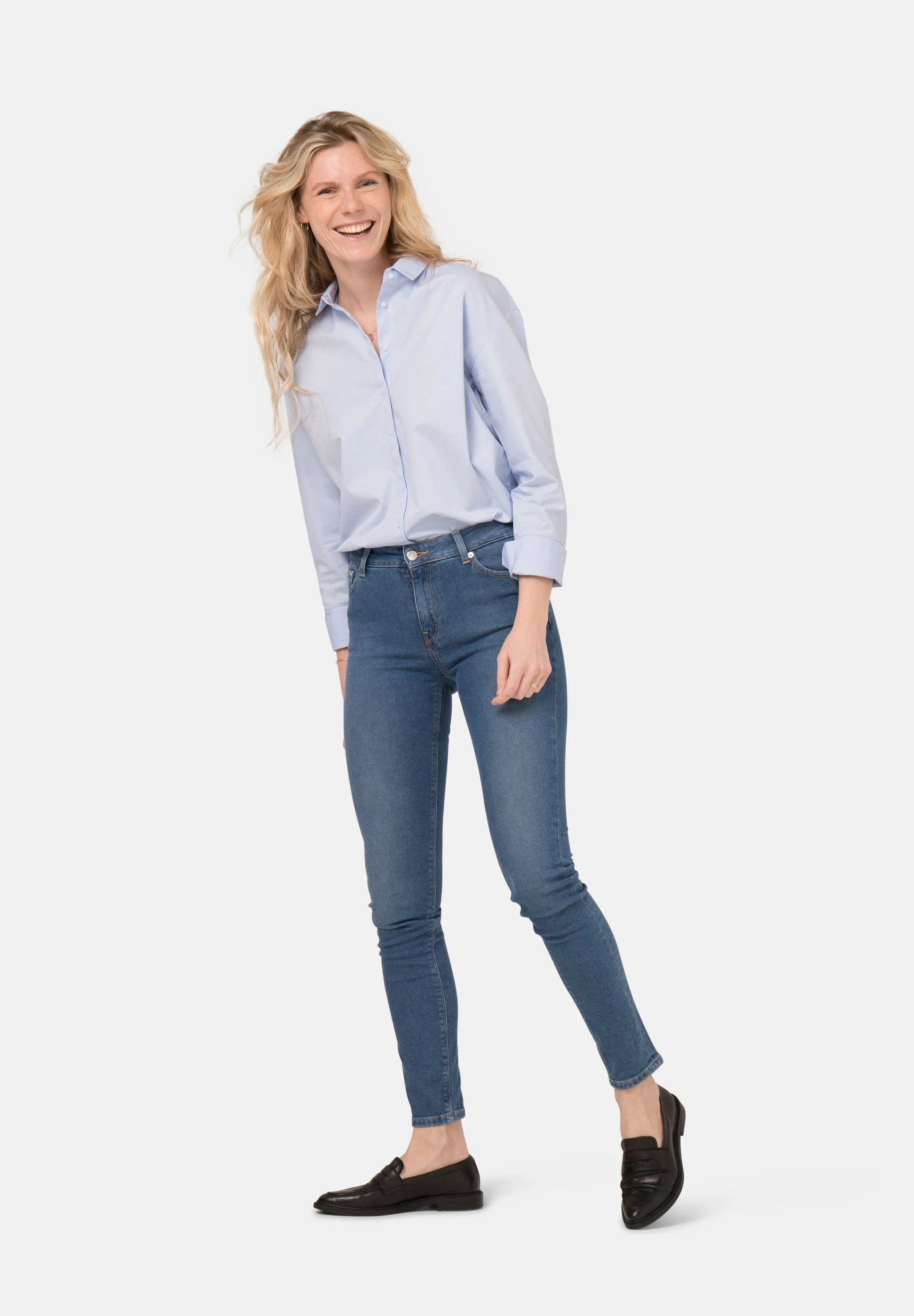 Woman-Organic-Jeans-Skinny-Hazen-Pure-Blue-fullfront-1.jpg
