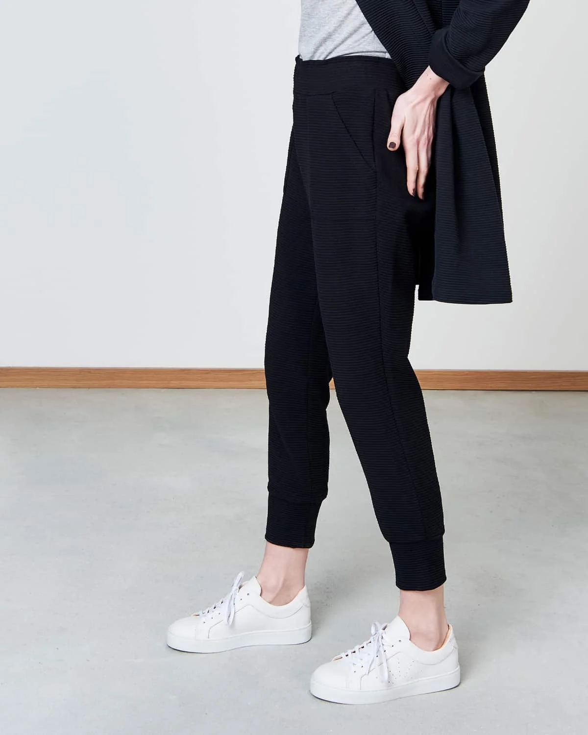 BELLEVILLE-BLACK-und-TAO-BLACK.jpg