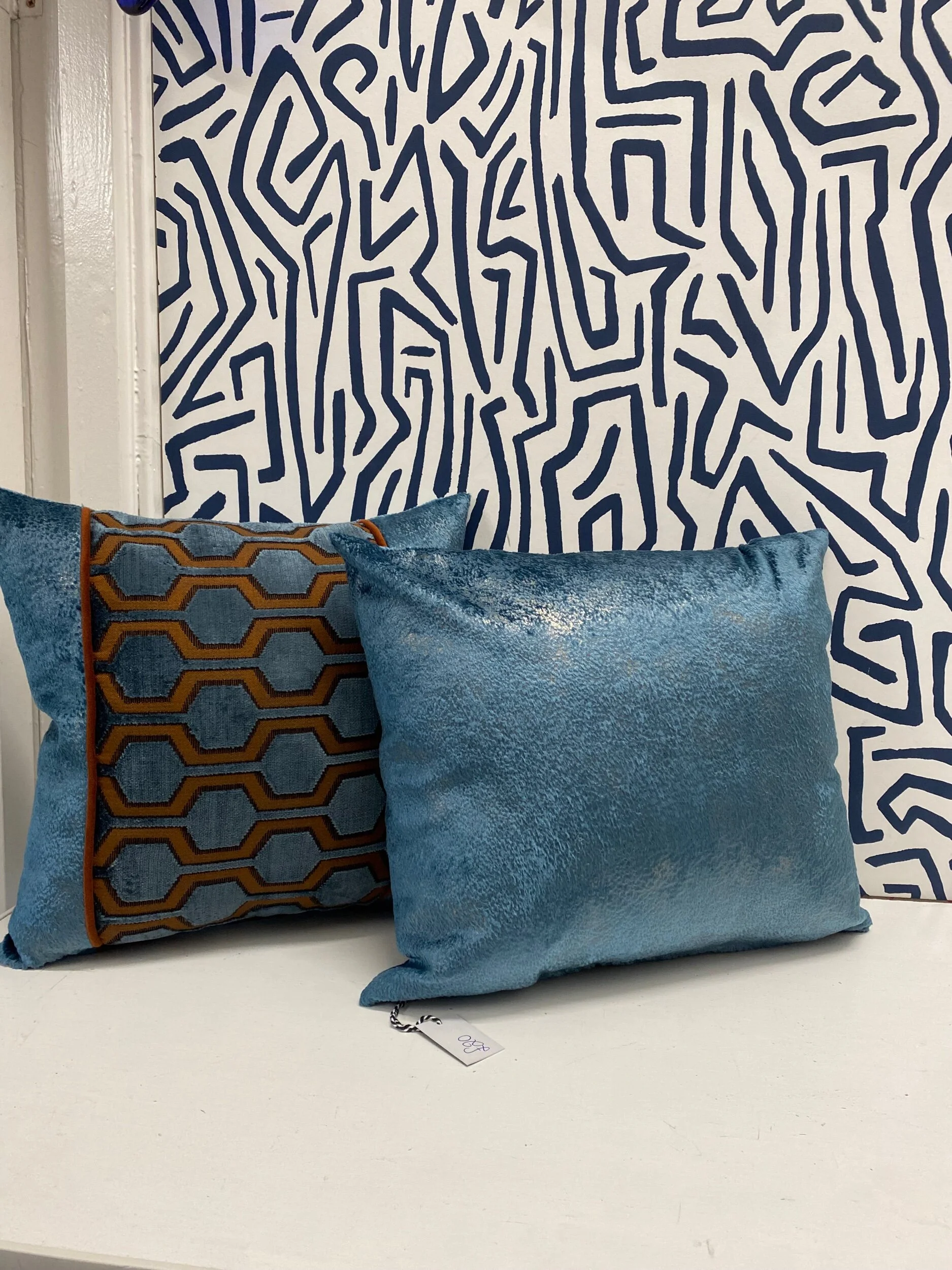 6B8001D8-A4E1-4B2B-98DA-8B7B9A8384DC