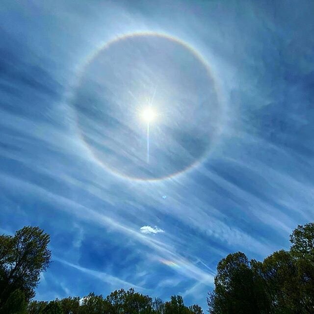 Did anyone else see the circle rainbow today?! We found out it's actually called a Sun Halo, which might be cooler than our term. But, this is crazy and we've never seen one before 🤷&zwj;♂️