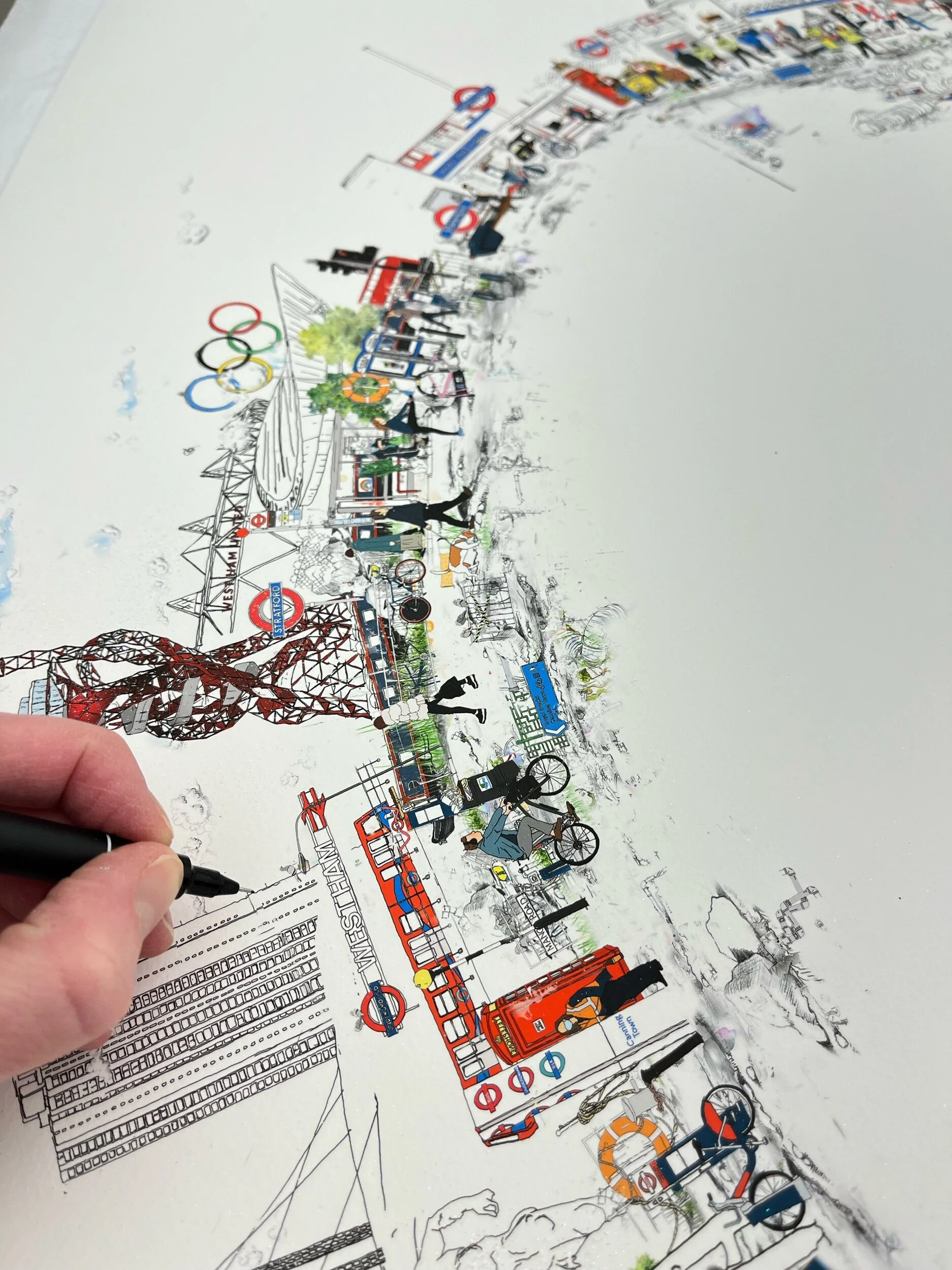 12221153-AE84-40C1-8ADB-2D3C19B3AE20