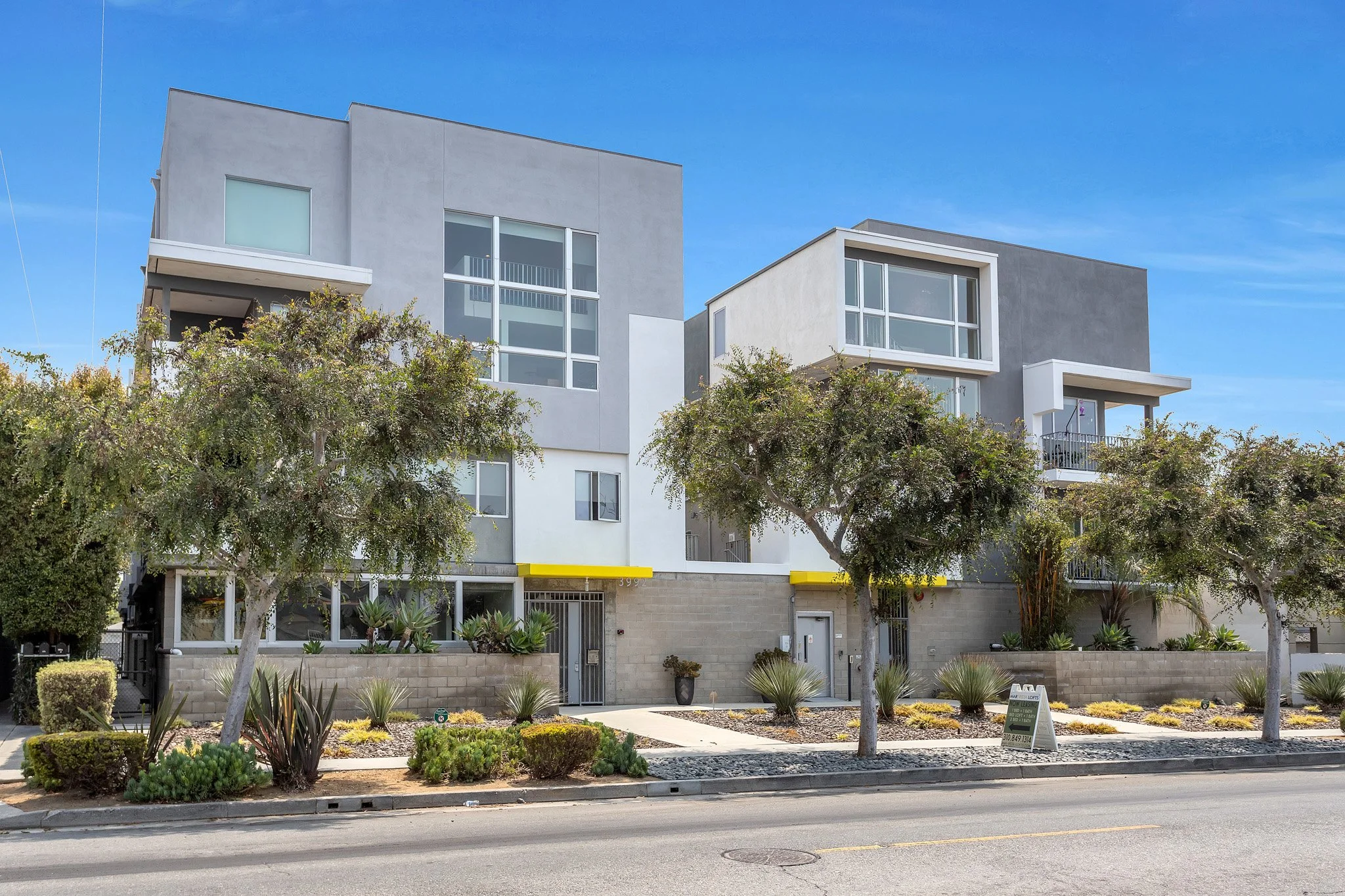 3992 Inglewood Blvd-24.jpg