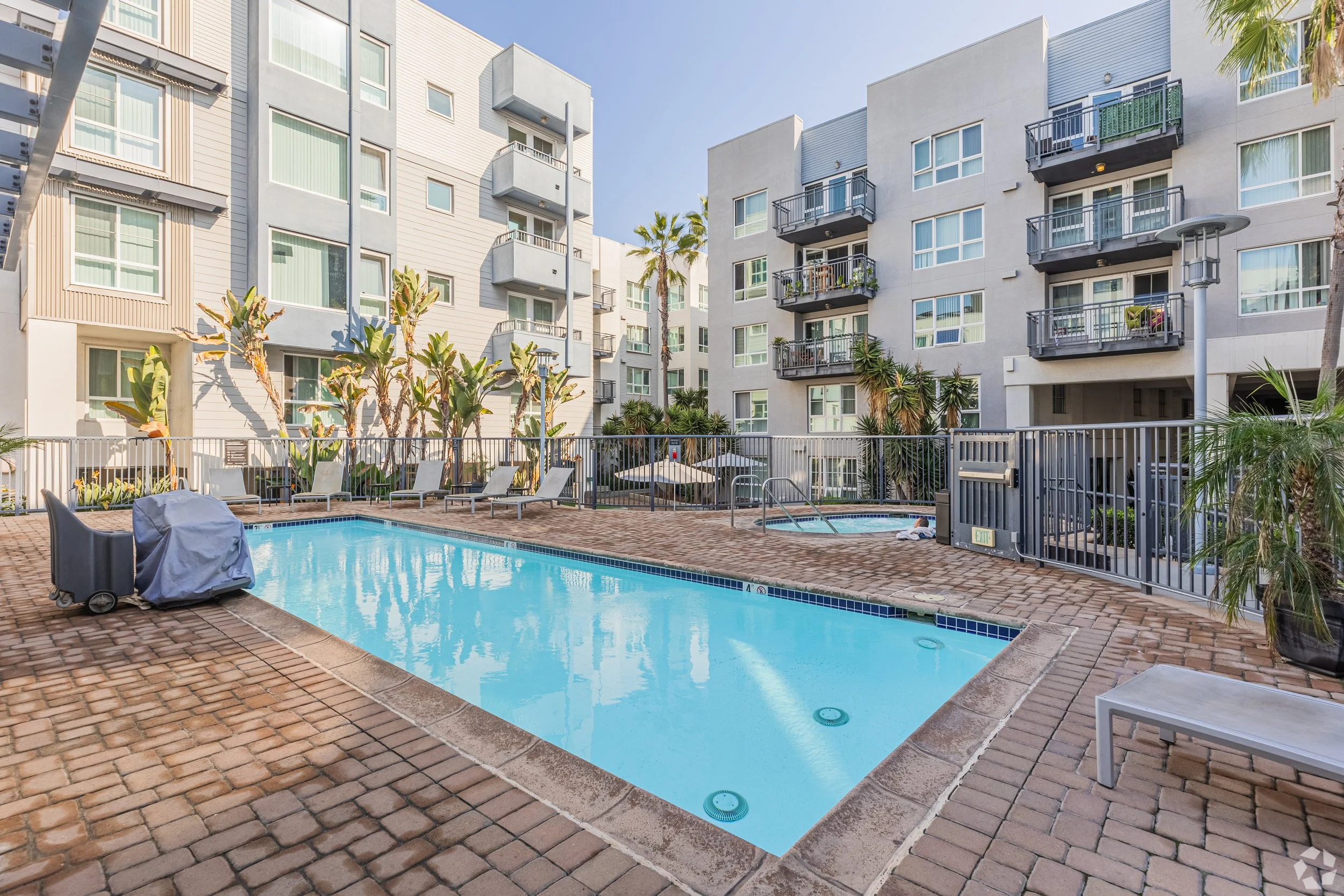 BuildingPhoto  (8).jpg