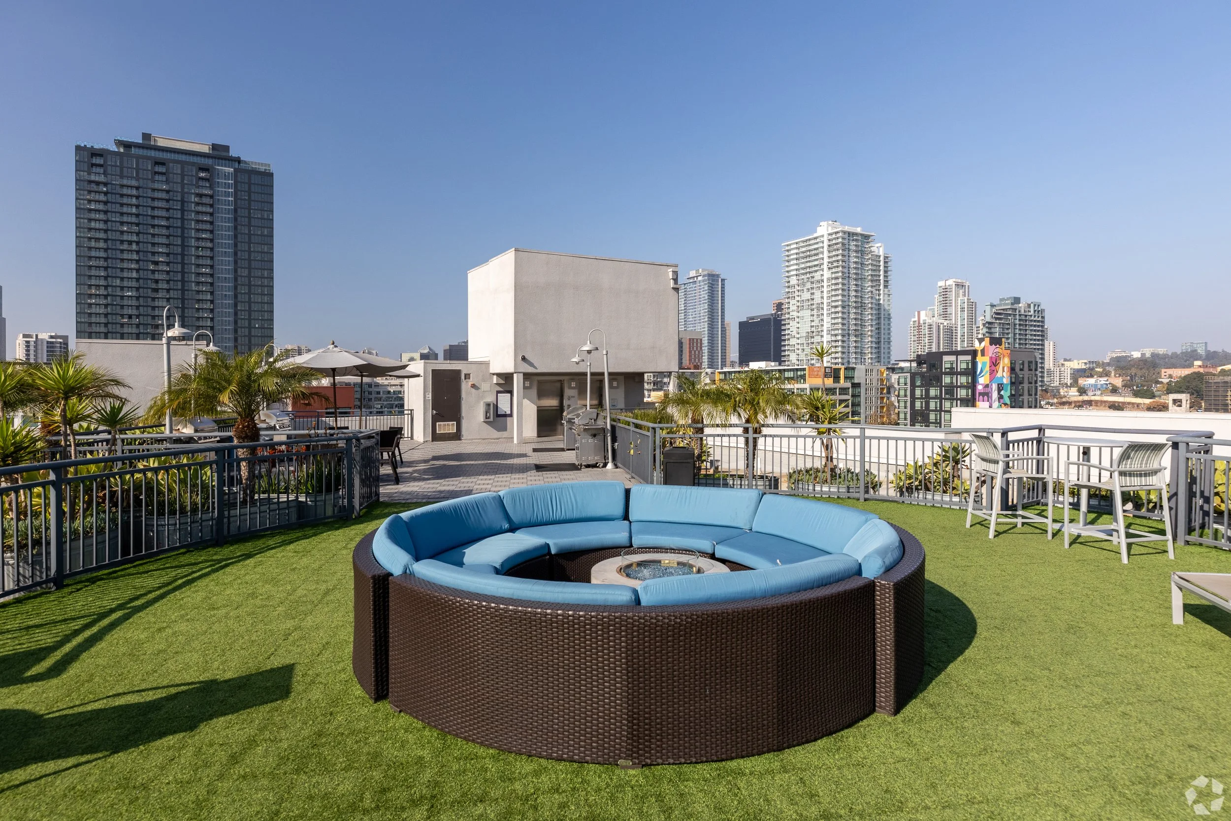 BuildingPhoto  (1).jpg