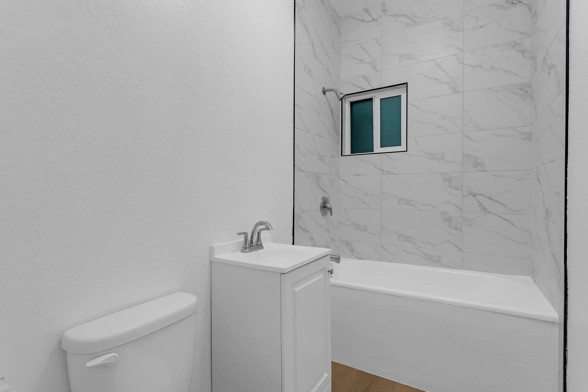 146 Douglas Ave.-22.jpg