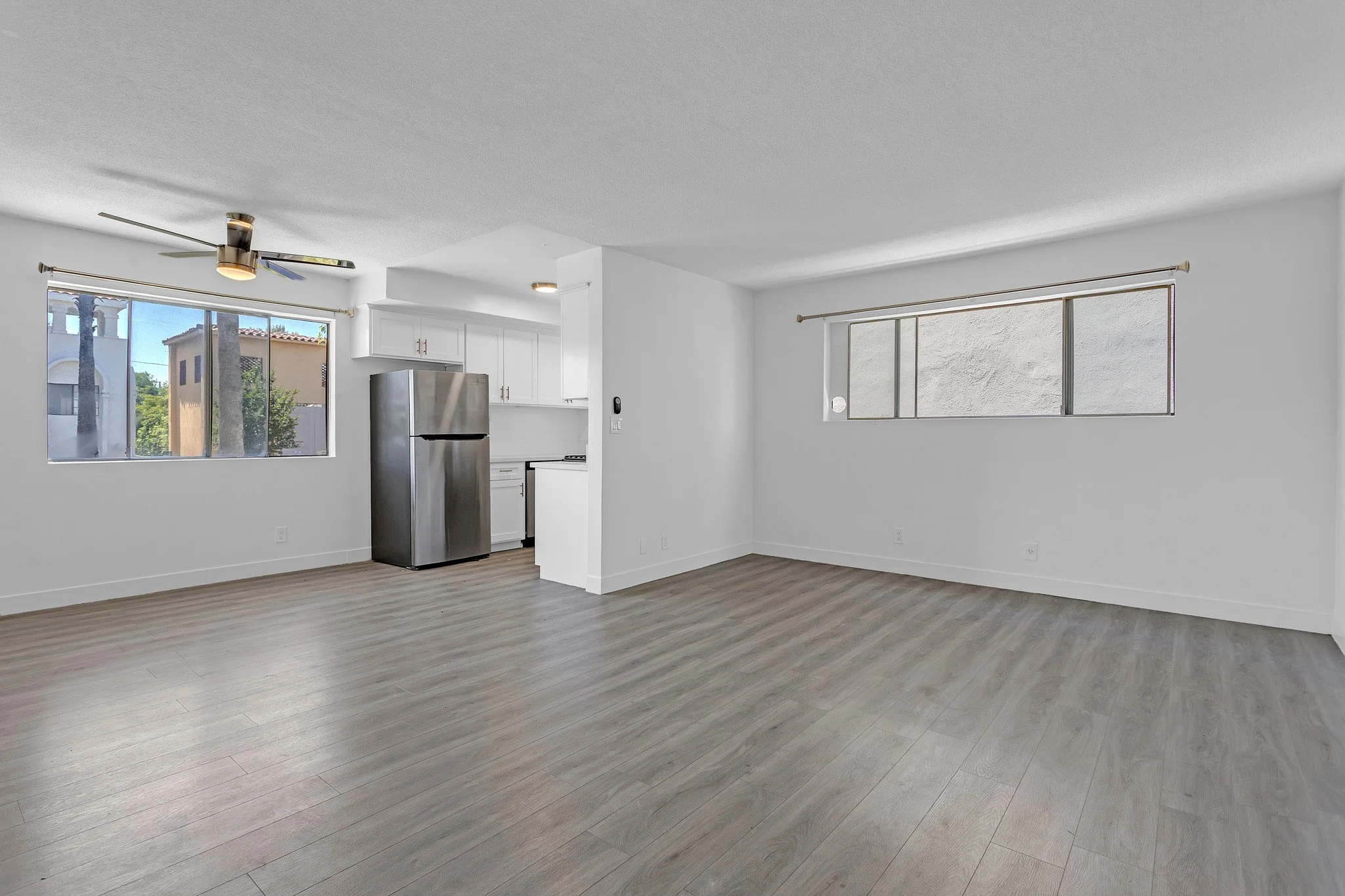 1030 N. Orange Grove-09.jpg