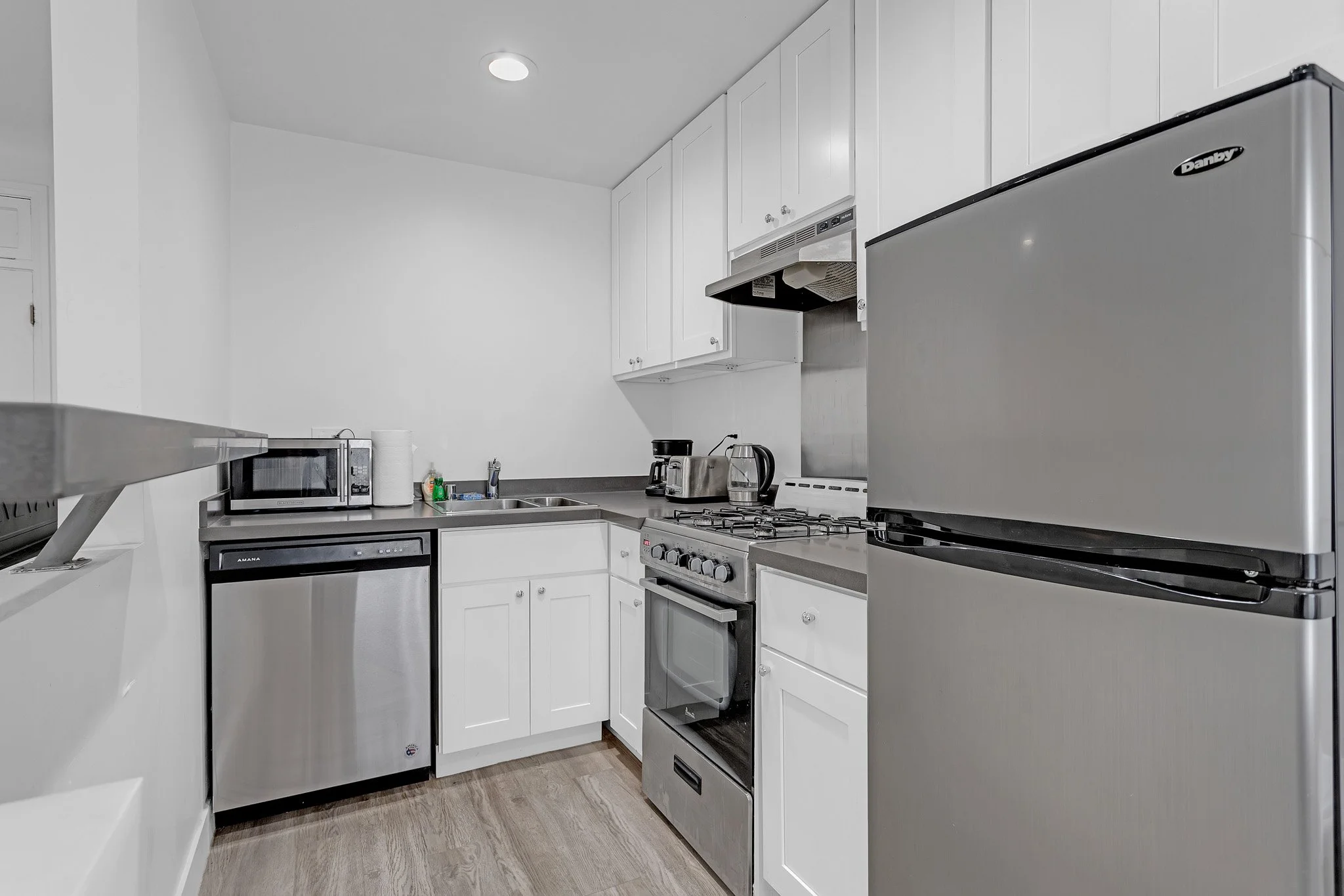 121 S. Elm St.-11.jpg