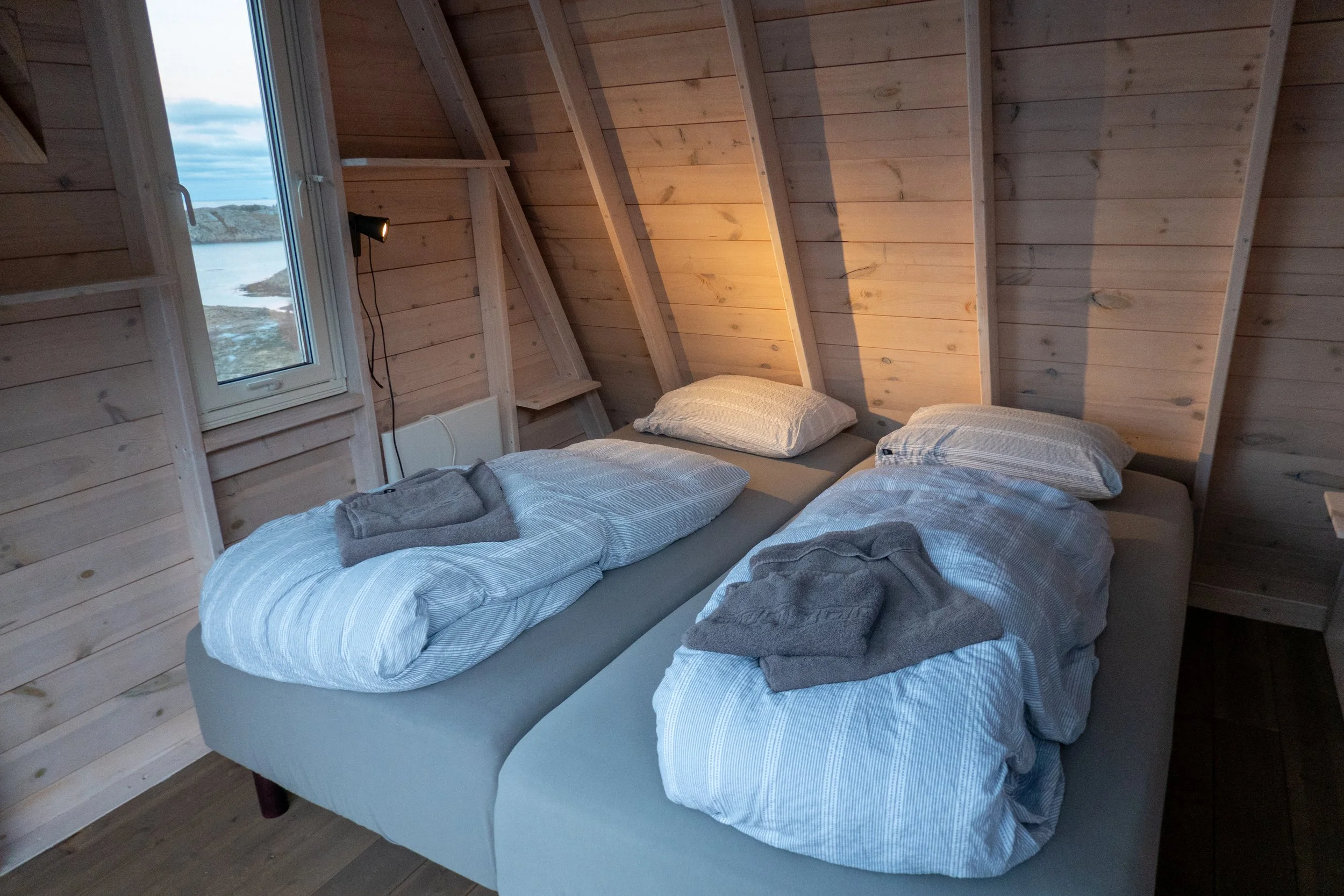 Ærfuglhusene på Basecamp Vega-Kitt Grønningsæter - VIsit Helgeland_25666645.JPG