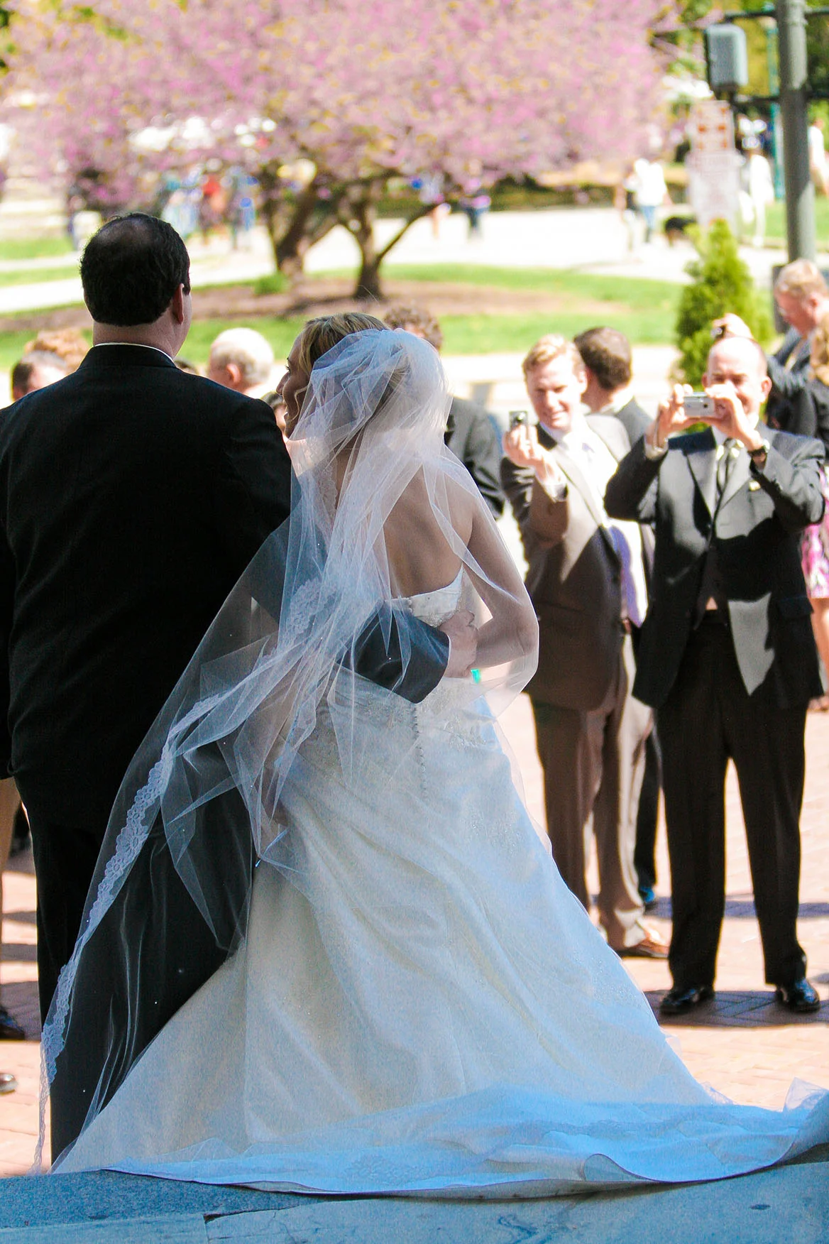 Cathedral-of-the-Sacred-Heart-Wedding-By-Hunter-Henkel-Photography.jpg