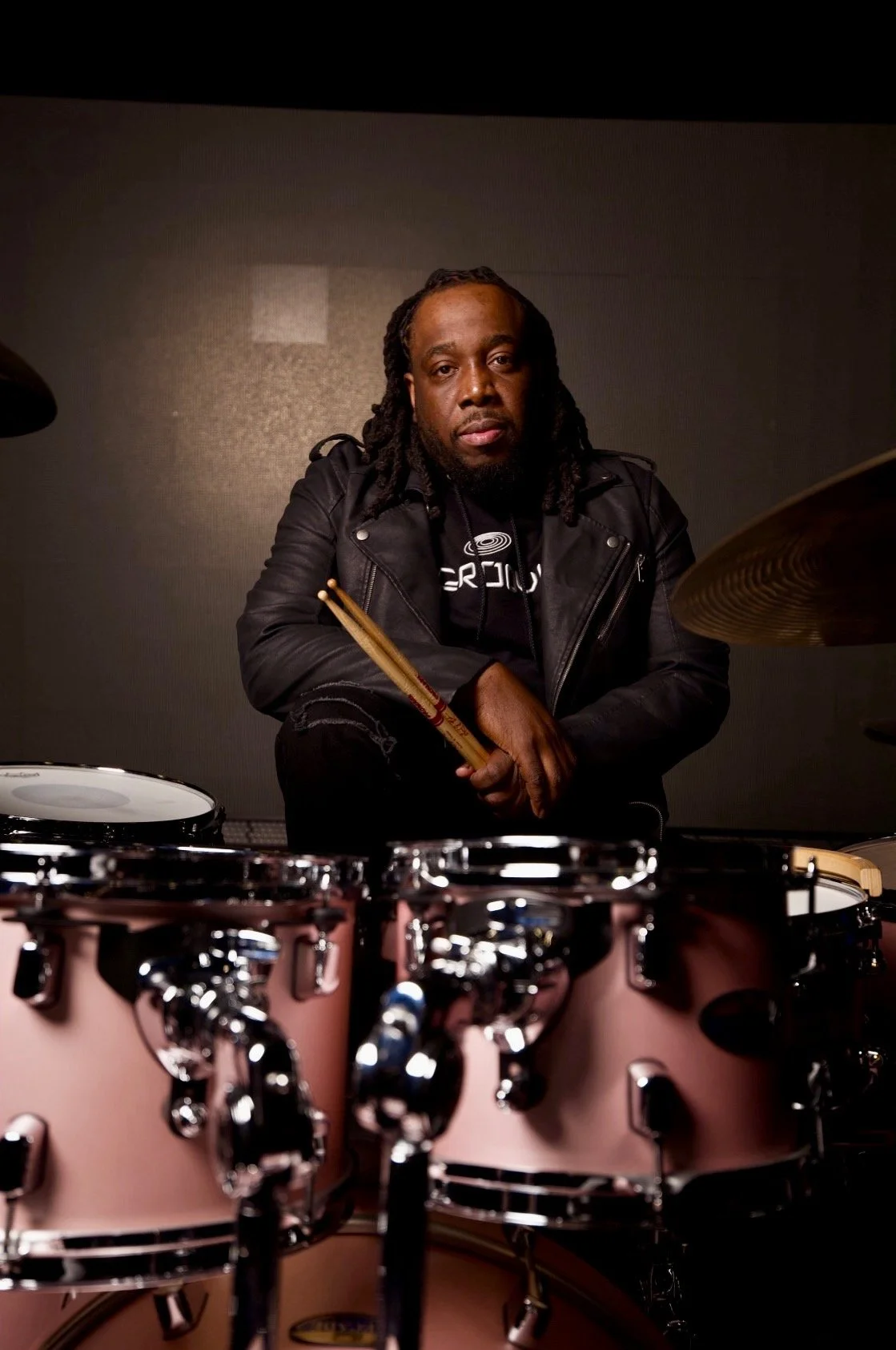 #420 Quinton "Q" Robinson- Drummer for Hamilton, Avery Sunshine, Bobby Brown and More!