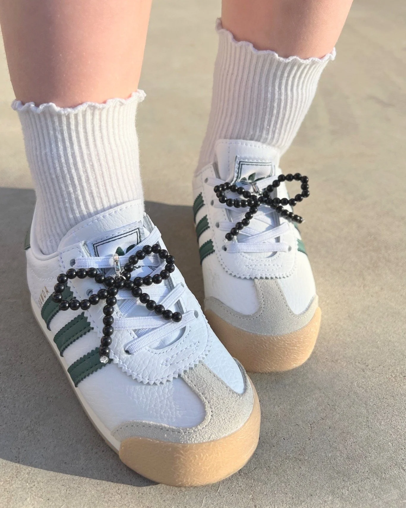 adidas gazelle silver green womens Adidas Originals Top Ten Hi Sleek Bow Sneakers 40 eu – único13