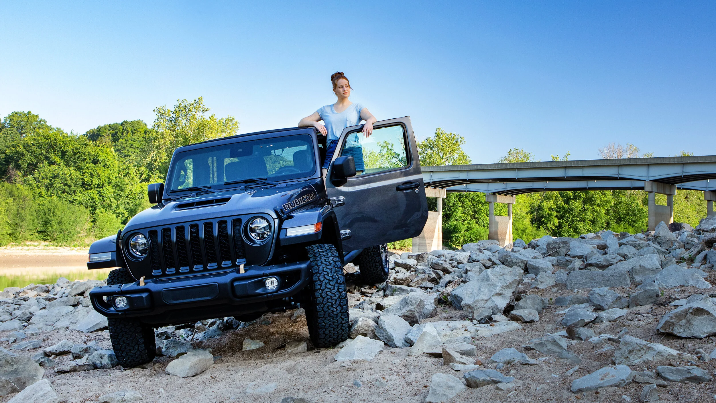 LLUMAR | SALES | SOCIAL.MEDIA 