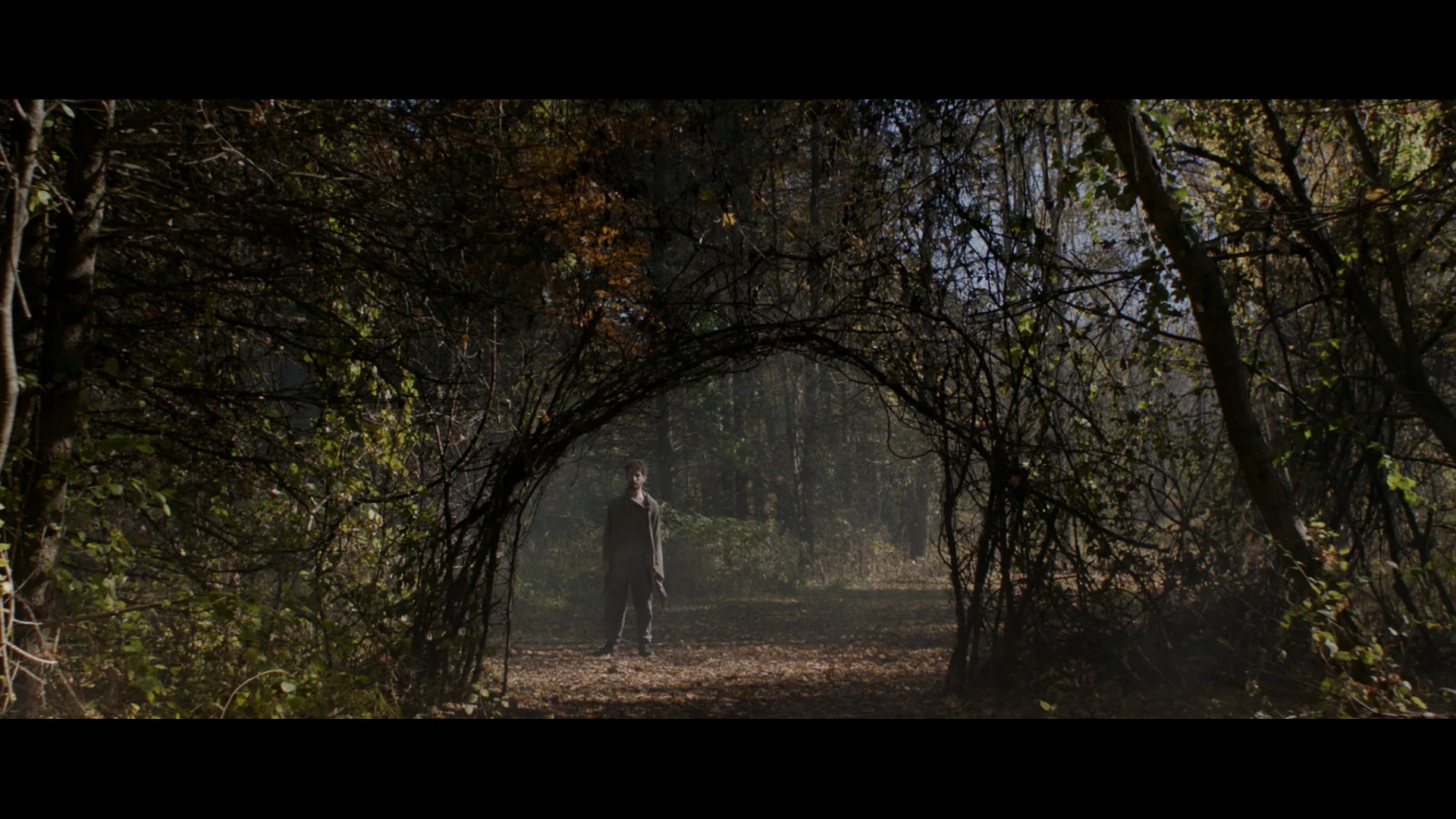 Susanna_Film Still_Daniel at Gate.jpeg